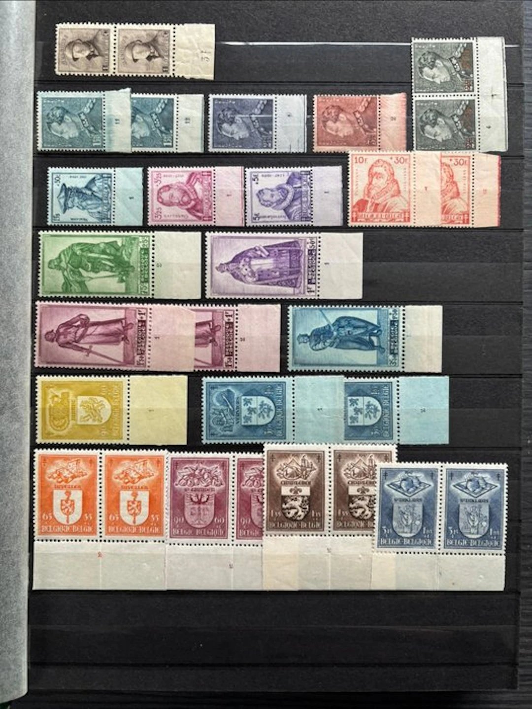 Belgium 1936/1963 - A magnificent collection of 650 stamps with plate numbers.