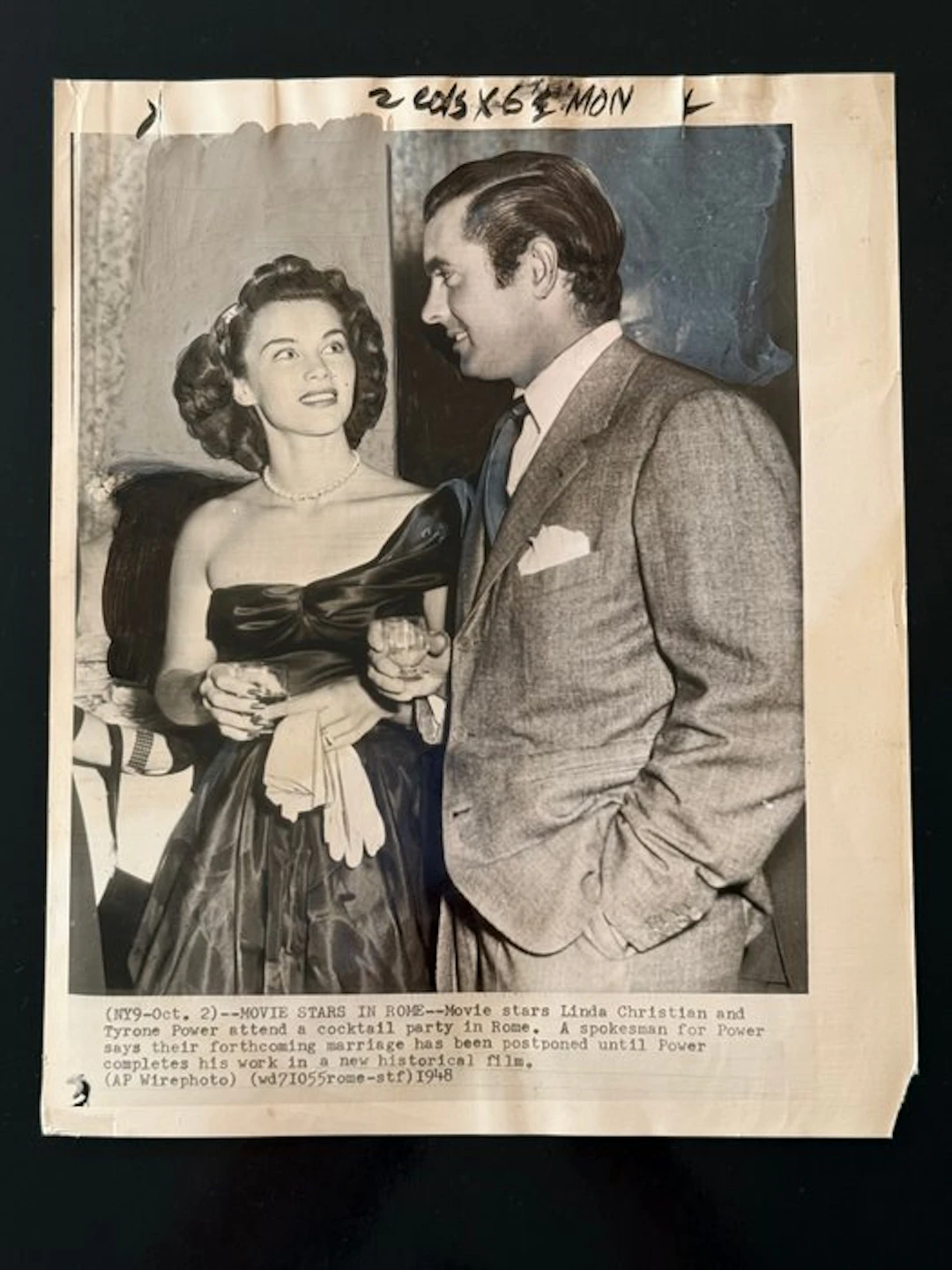 AP Wirephoto - Movie stars in Rome