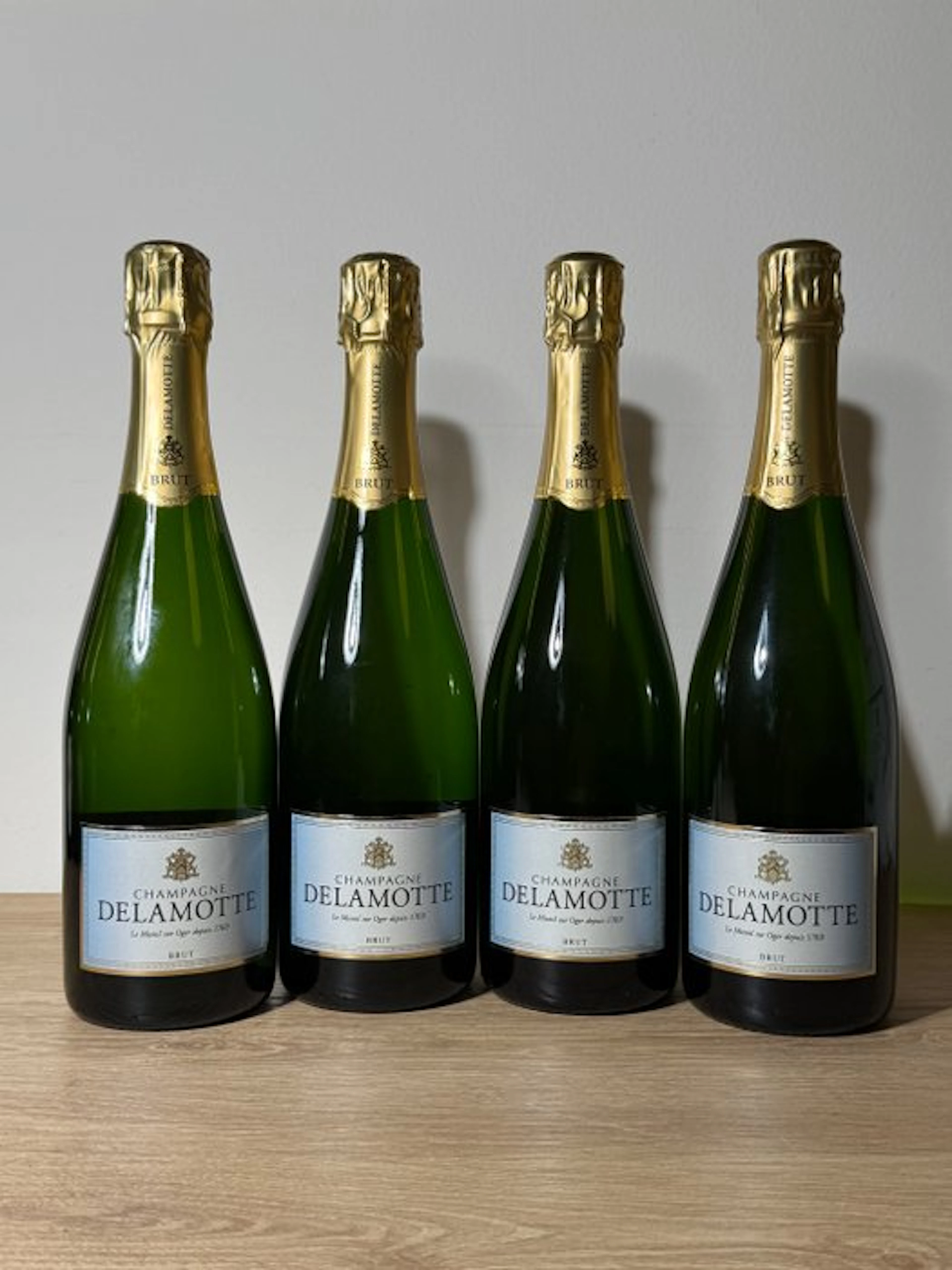 Delamotte, Champagne Delamotte Brut - Champagne Brut - 4 Bottles (0.75L)