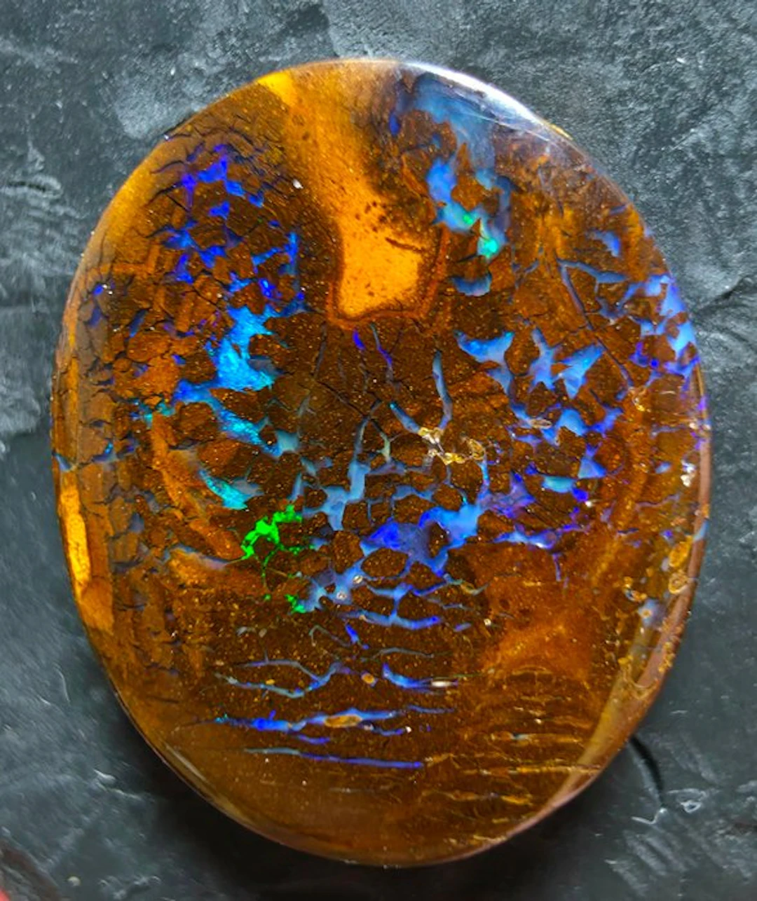 Opal Cabochon - Height: 18 mm - Width: 15 mm- 2.04 g - (1)