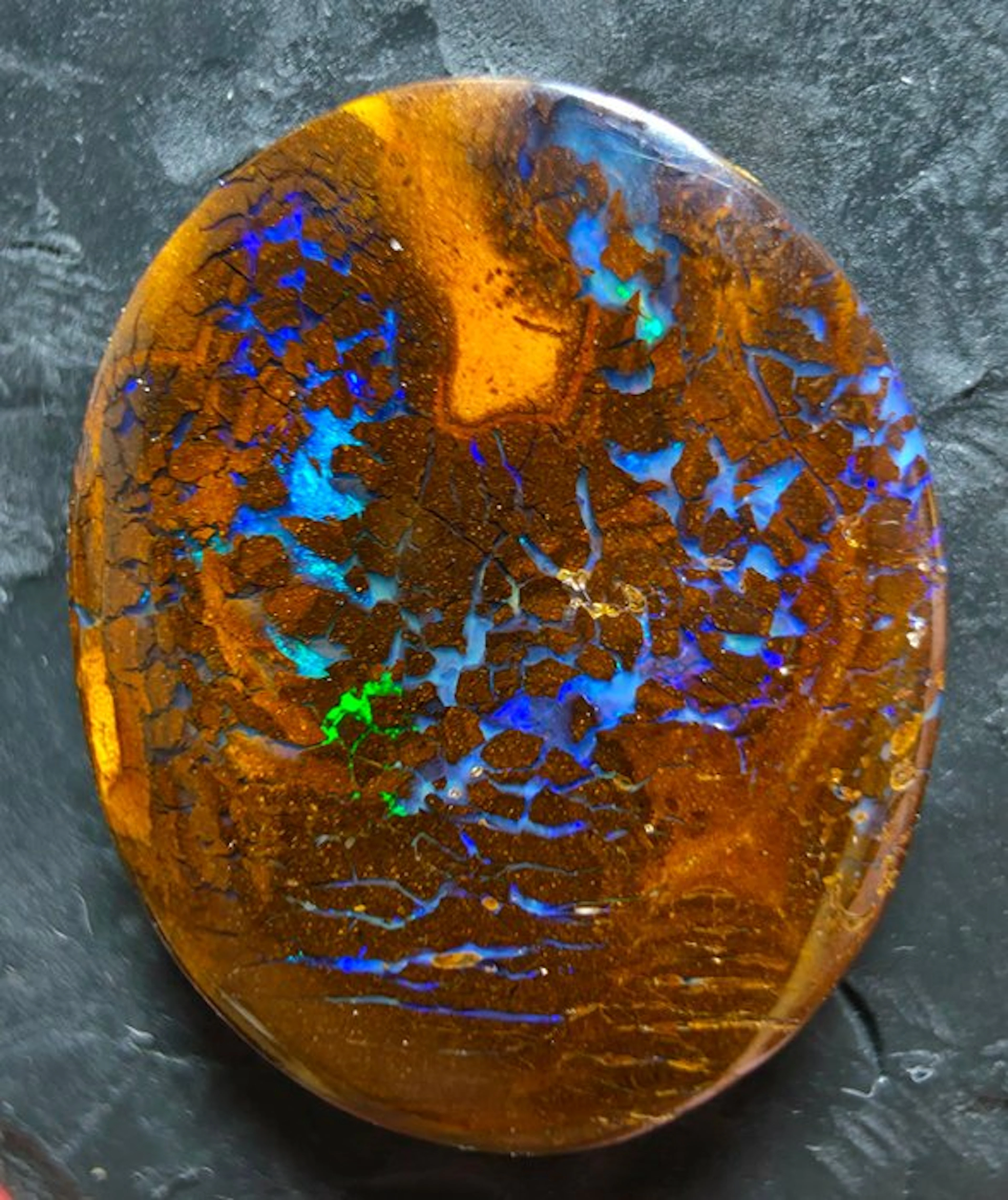 Opal Cabochon - Height: 18 mm - Width: 15 mm- 2.04 g - (1)