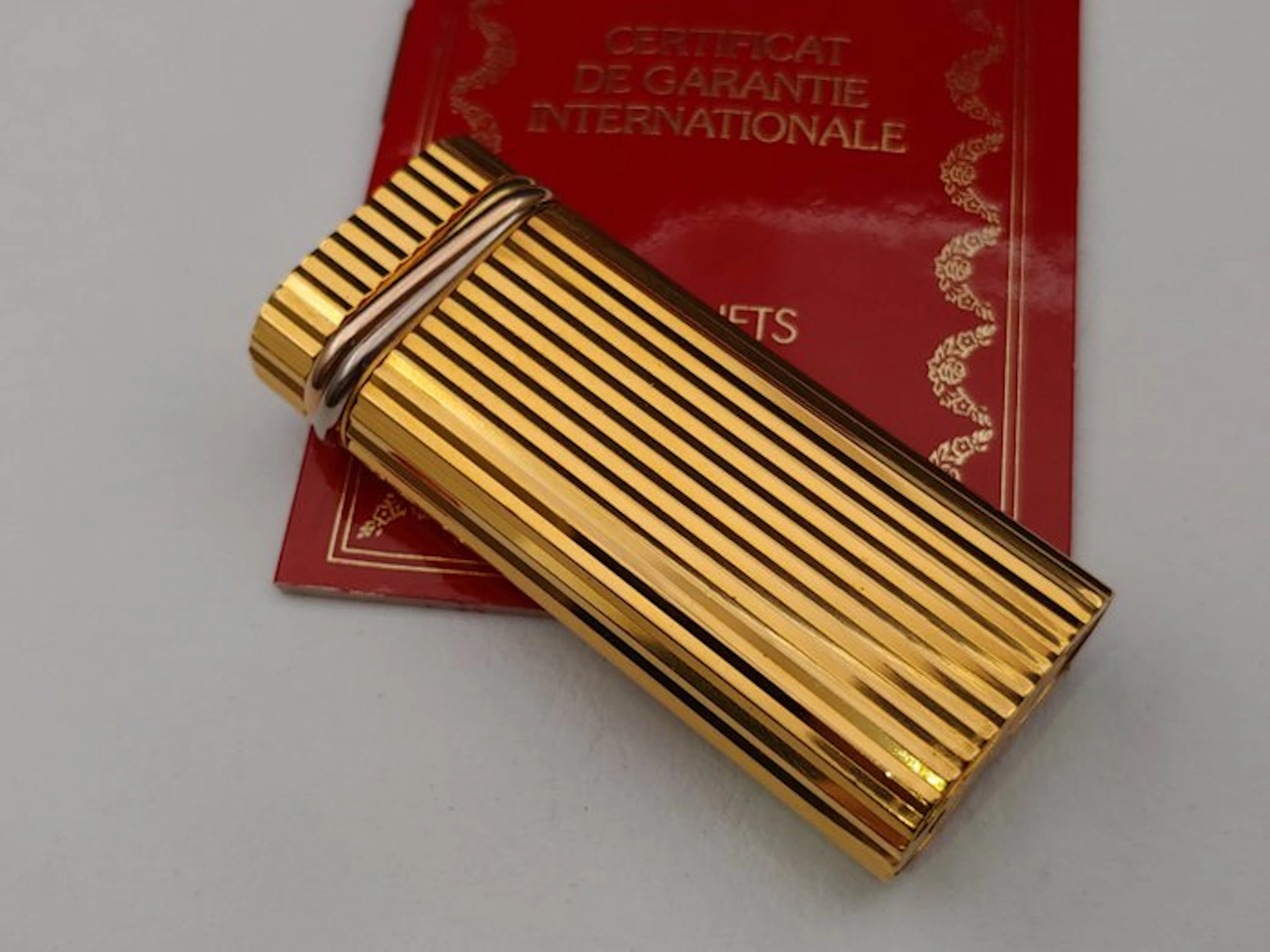 Cartier - Oval Godron con Anelli Trinity - Lighter - Gold plated