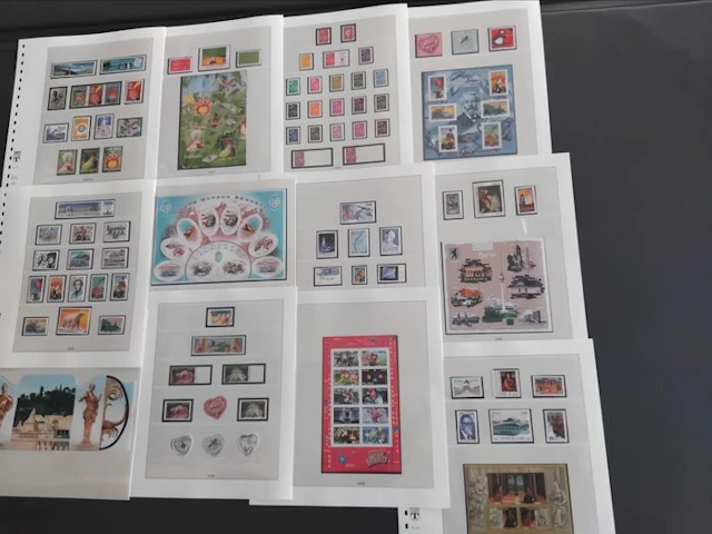 France 2005 - New** without hinges with Blocks