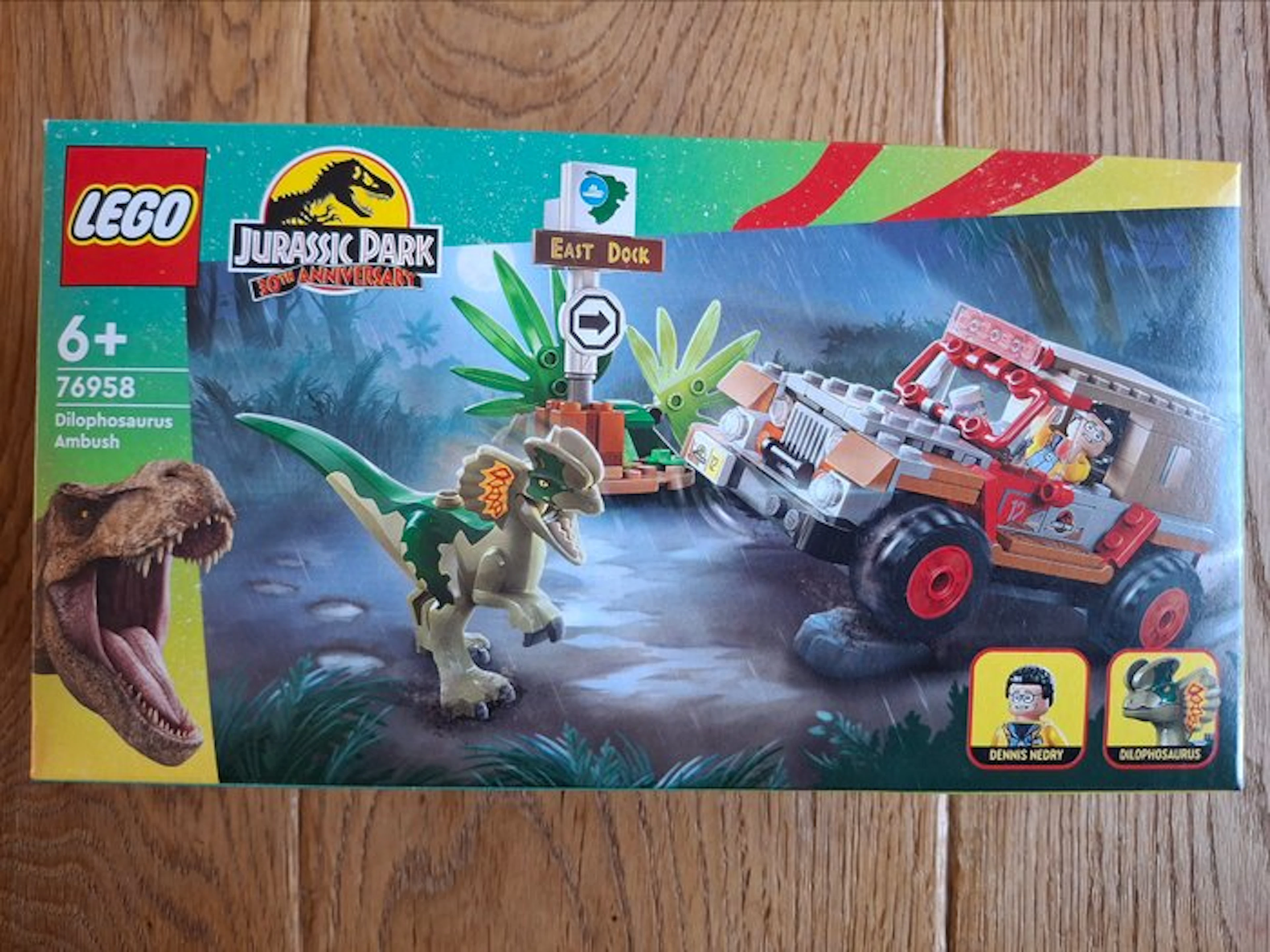LEGO Set - 76958 - Jurassic Park - Dilophosaurus Ambush