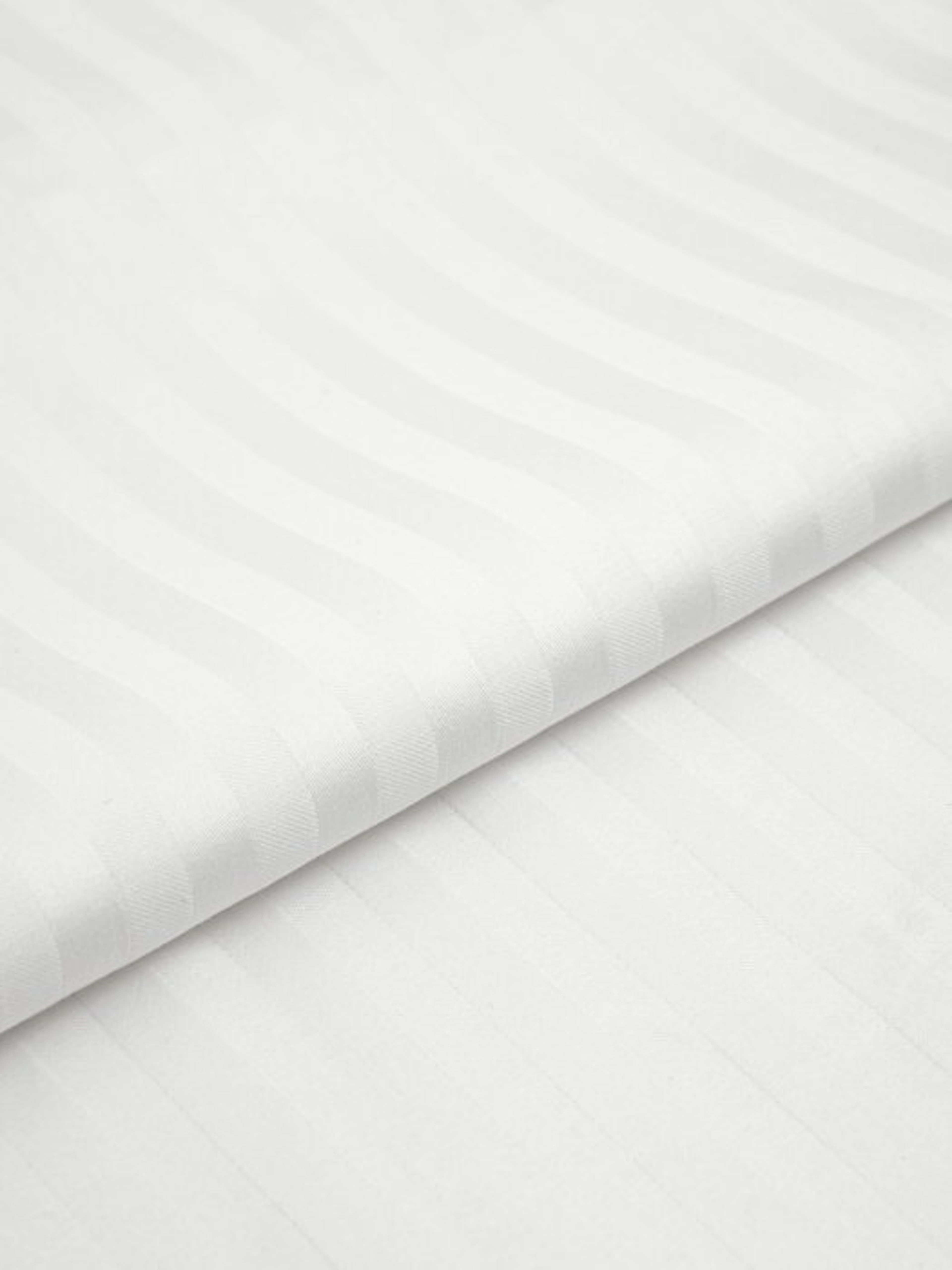 6.00 x 2.80 meters !!! Refined Rasetello cotton Jacquard...