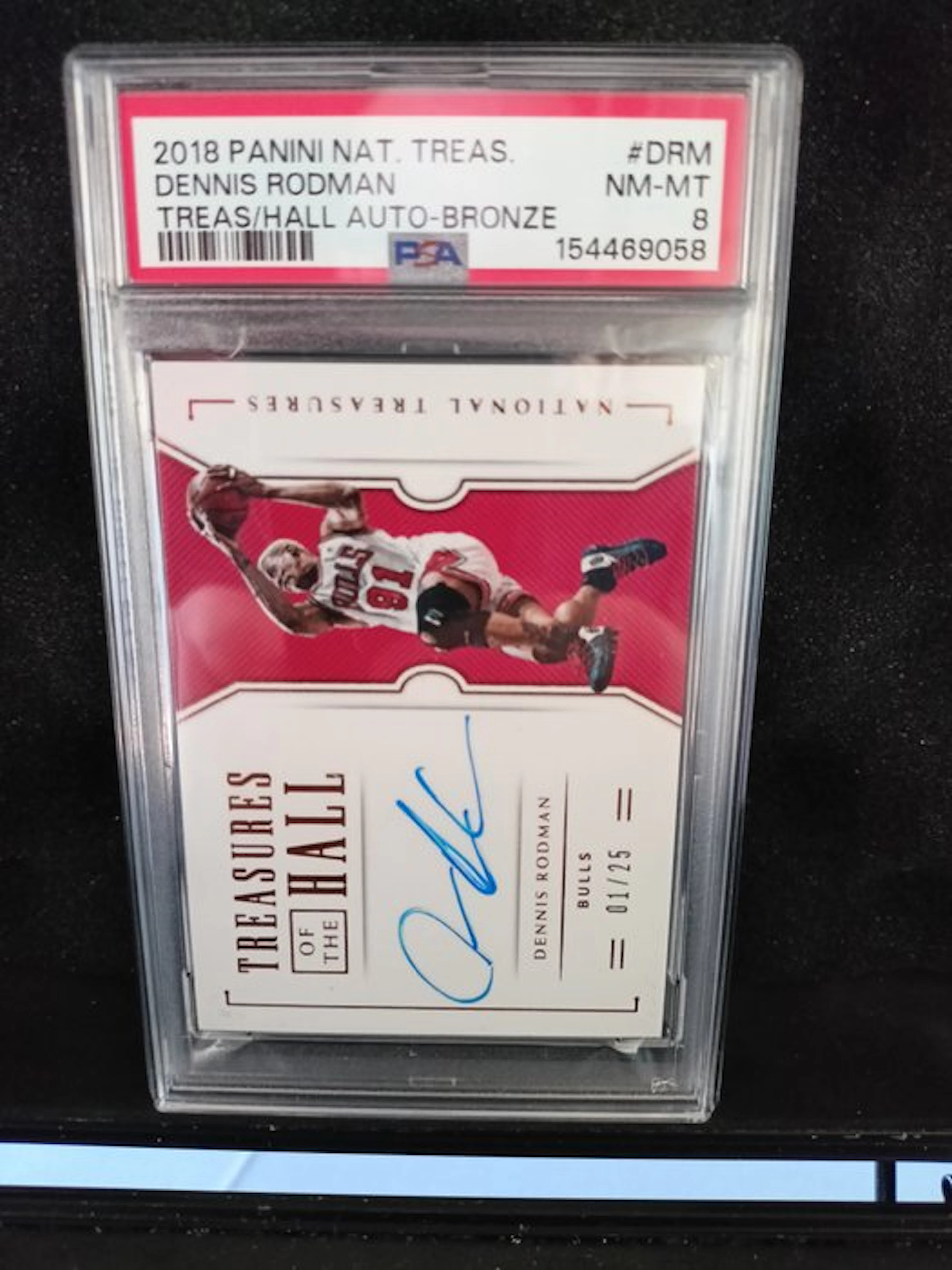 2018 Panini National Treasures Dennis Rodman #DRM Autographed card