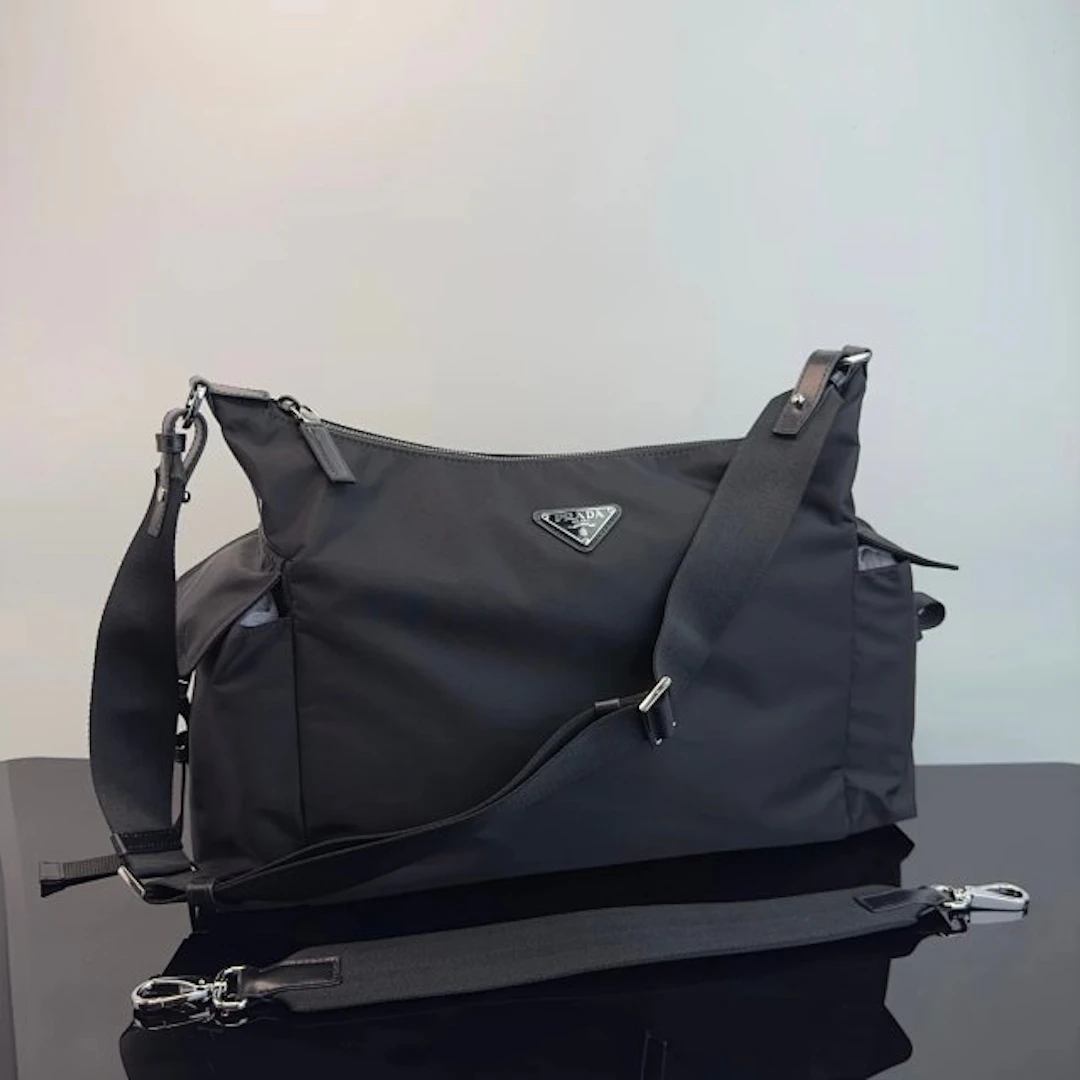 Prada - explore - Shoulder bag