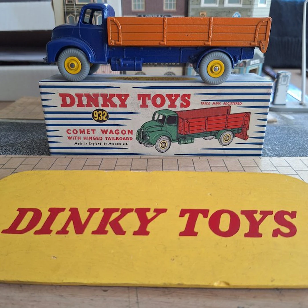 Dinky Toys 1:50 - Model car - Dinky Toys - bread van