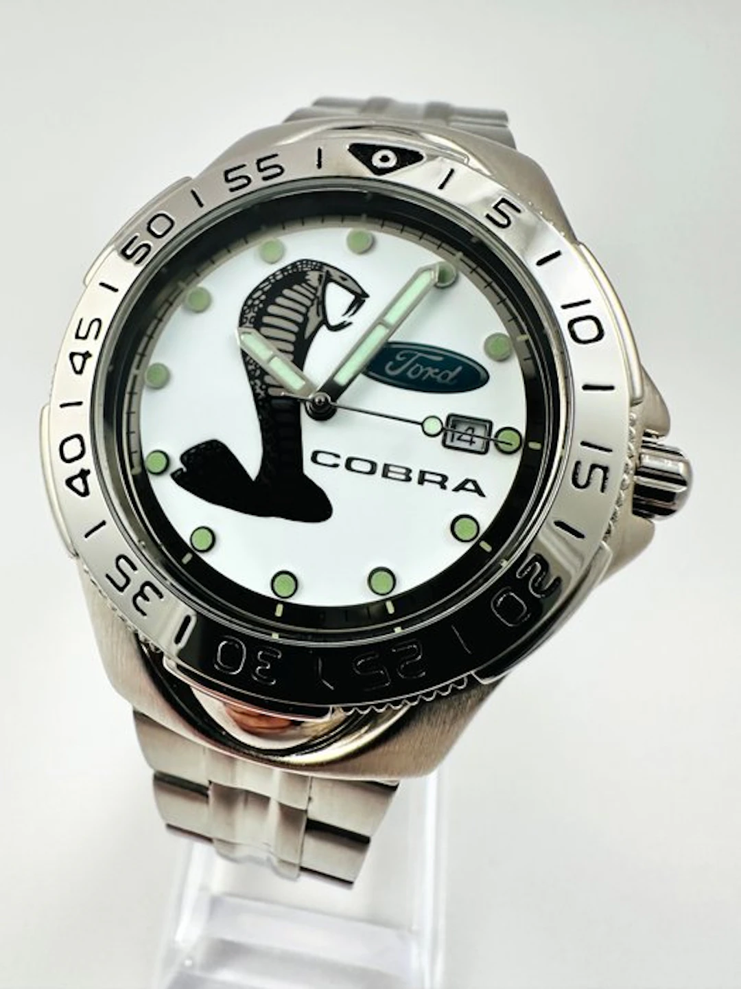 Watch - Ford USA - Ford Mustang Cobra Watch