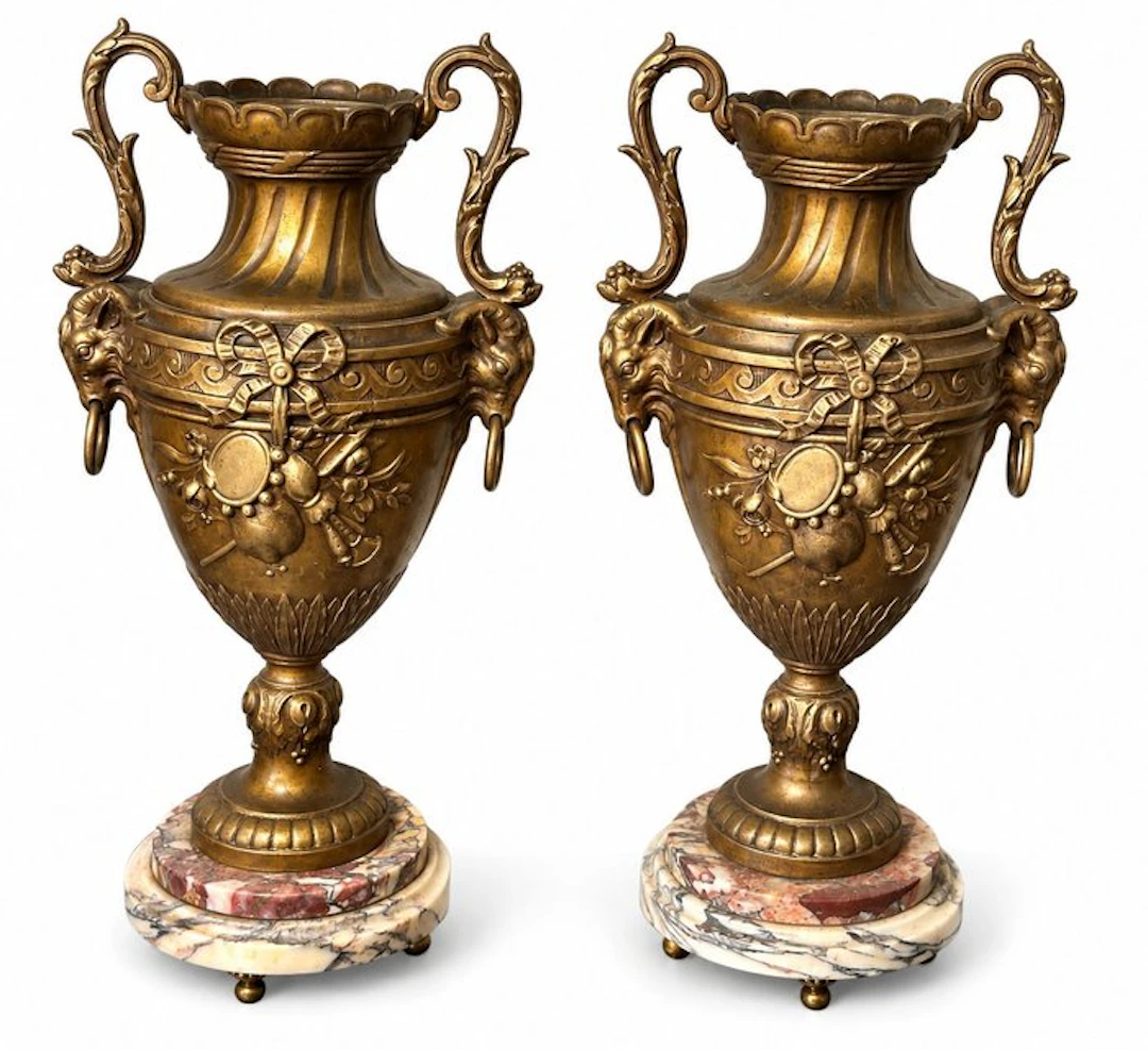 Vase (2) - Marble - Beautiful pair of vases.