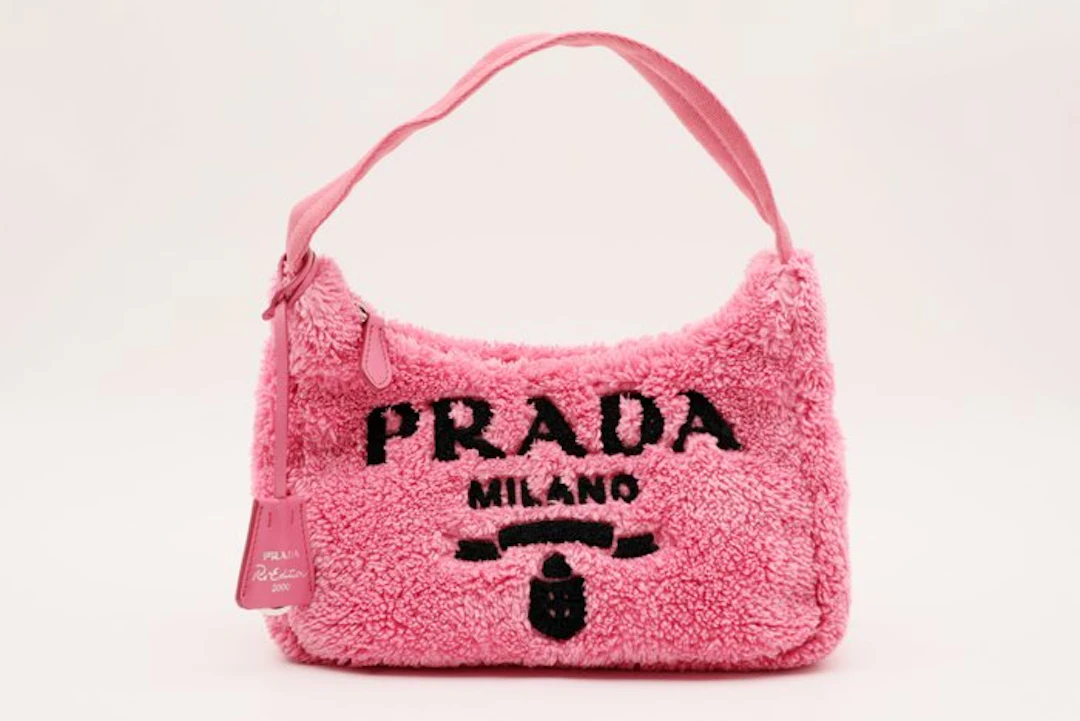 Prada - Re-Edition 2000 - Faux Fur - Dustbag Included - Handbag