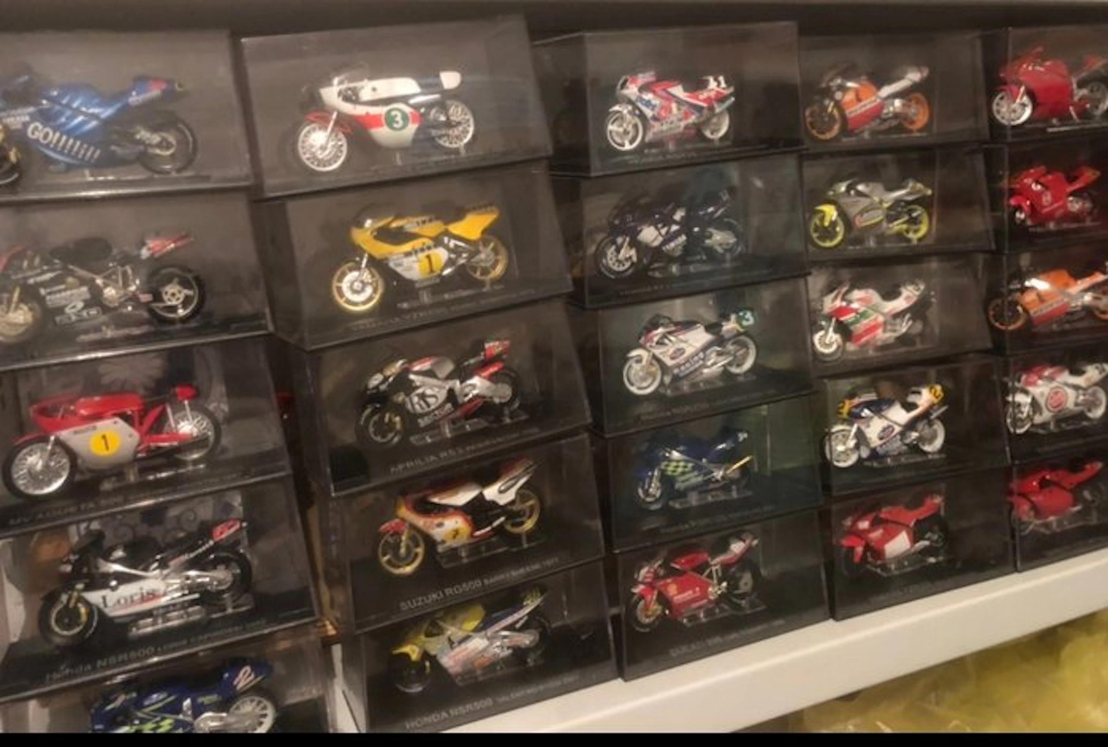 Altaya 1:24 - Model motorcycle (35)