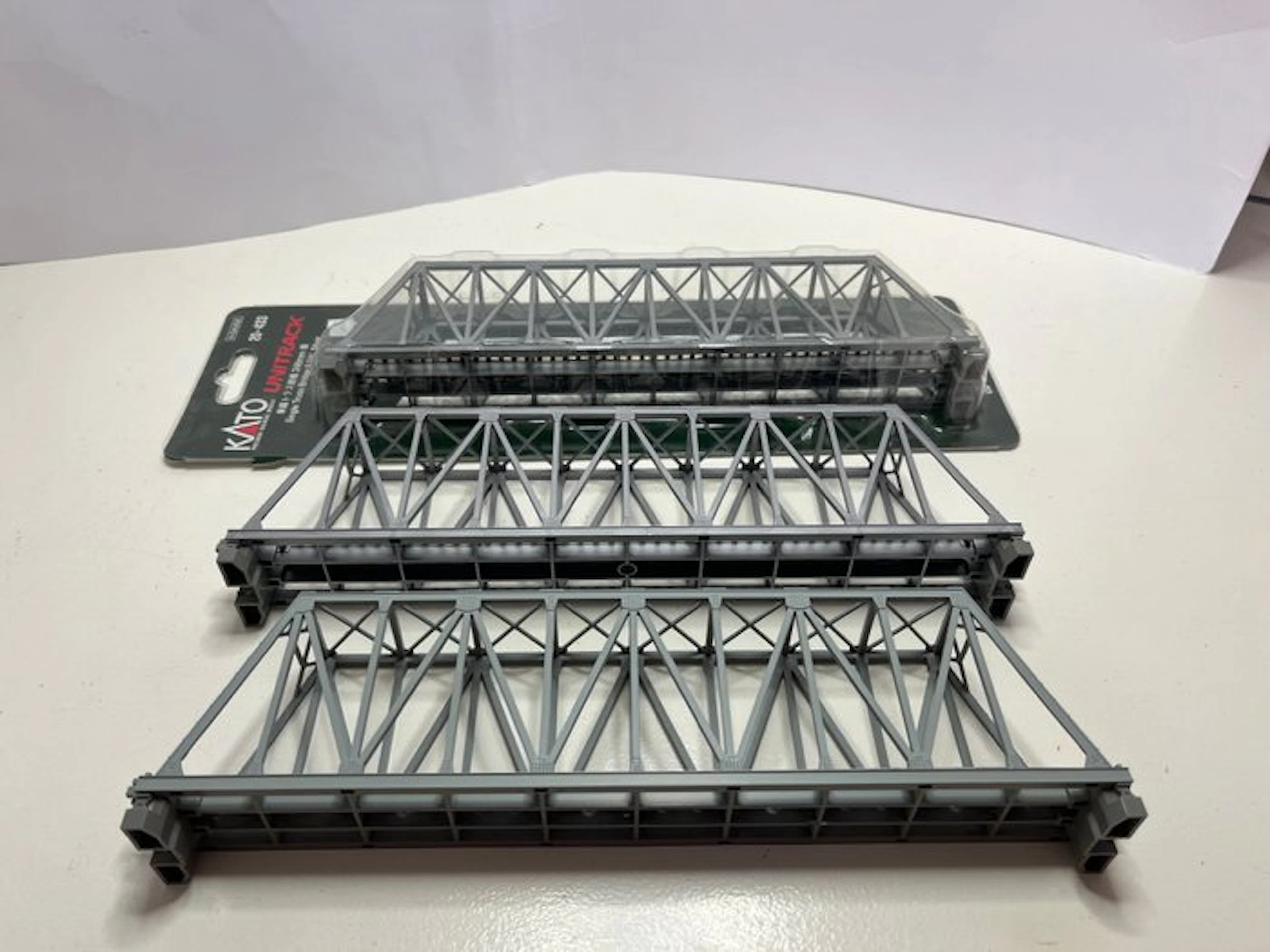Kato N - 20-433 - Model train bridge parts (3)...