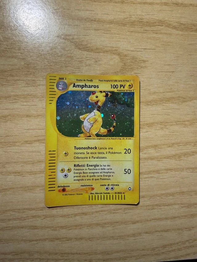 Pokémon Card - Ampharos Holo - WOTC - Aquapolis