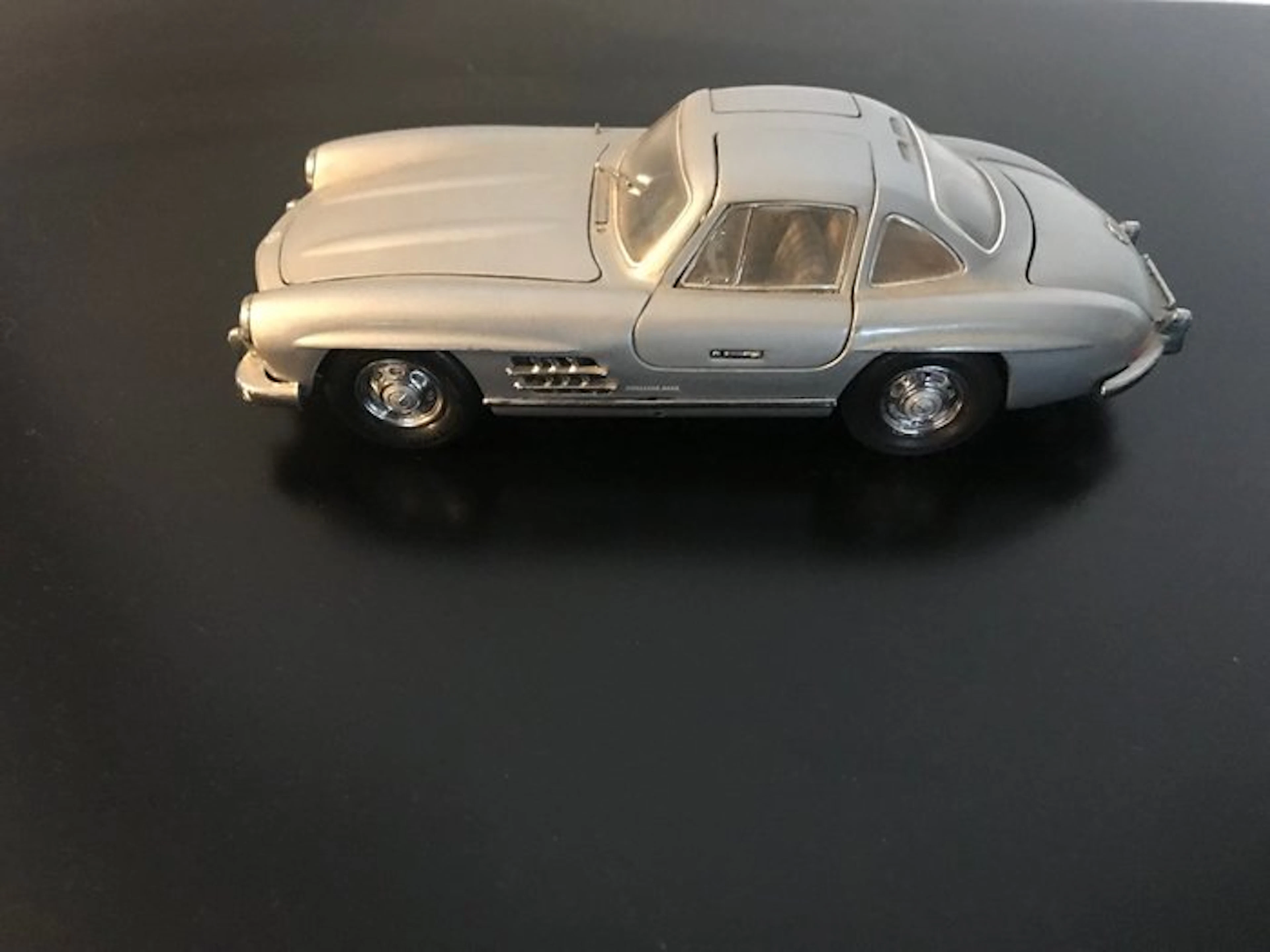 Franklin Mint 1:24 - Model car - Mercedes-Benz 300 SL