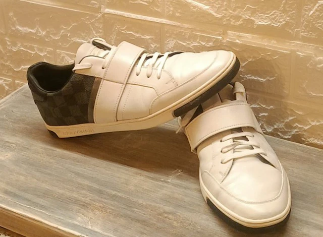 Louis Vuitton - Sneakers - Size: EU 43, EU 43.5