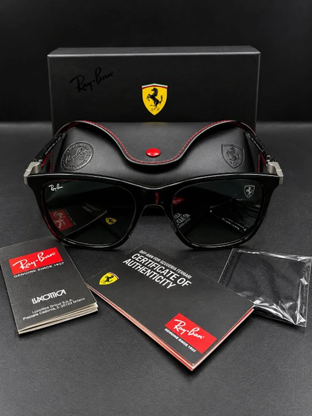 Ferrari - Rayban Kers - Sunglasses