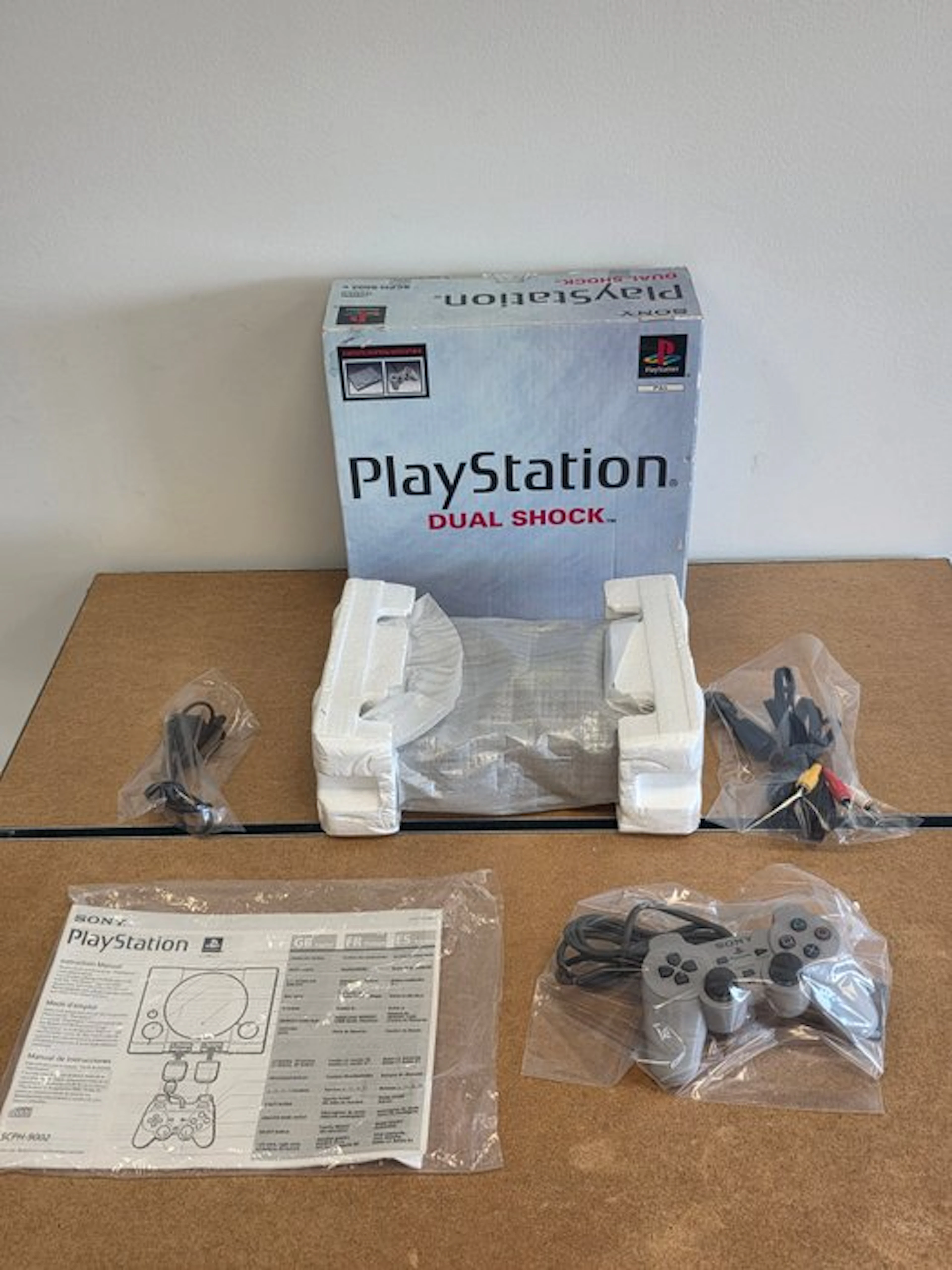 Sony - PS1 - PLAYSTATION 1 - OLD STOCK - EXTREMELY RARE...