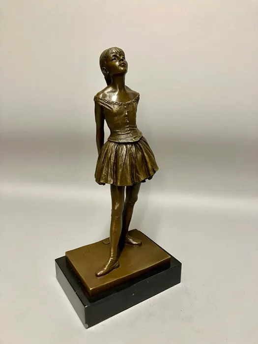 Sculpture, Groot beeld - La petite danseuse naar Degas - 38 cm - Bronze
