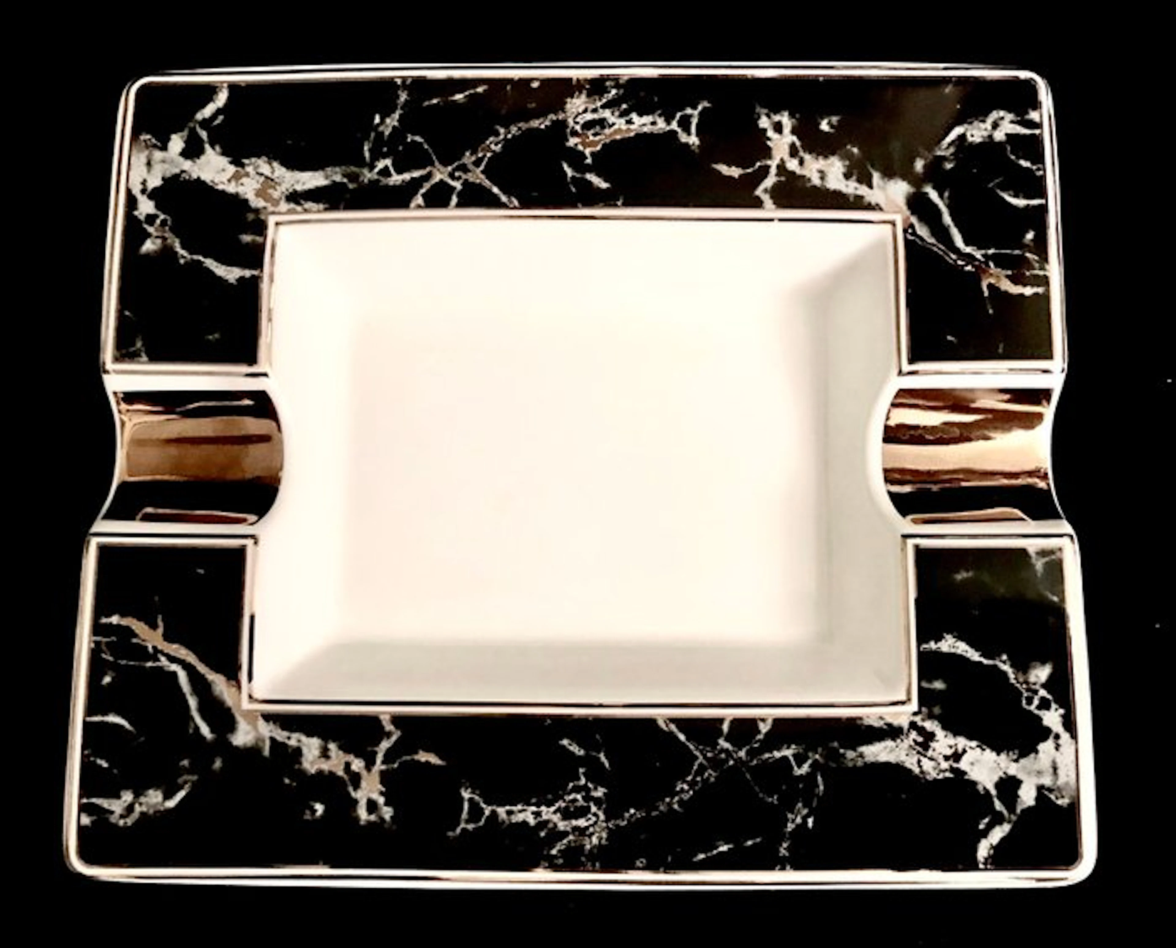 Angelo - Angelo - Ashtray - A superb “ simil black marble...