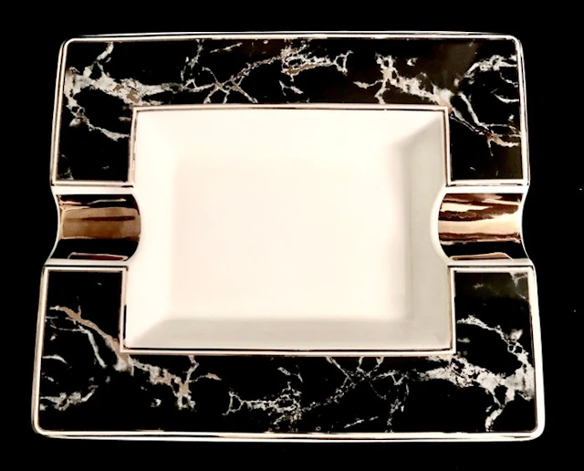 Angelo - Angelo - Ashtray - A superb “ simil black marble...