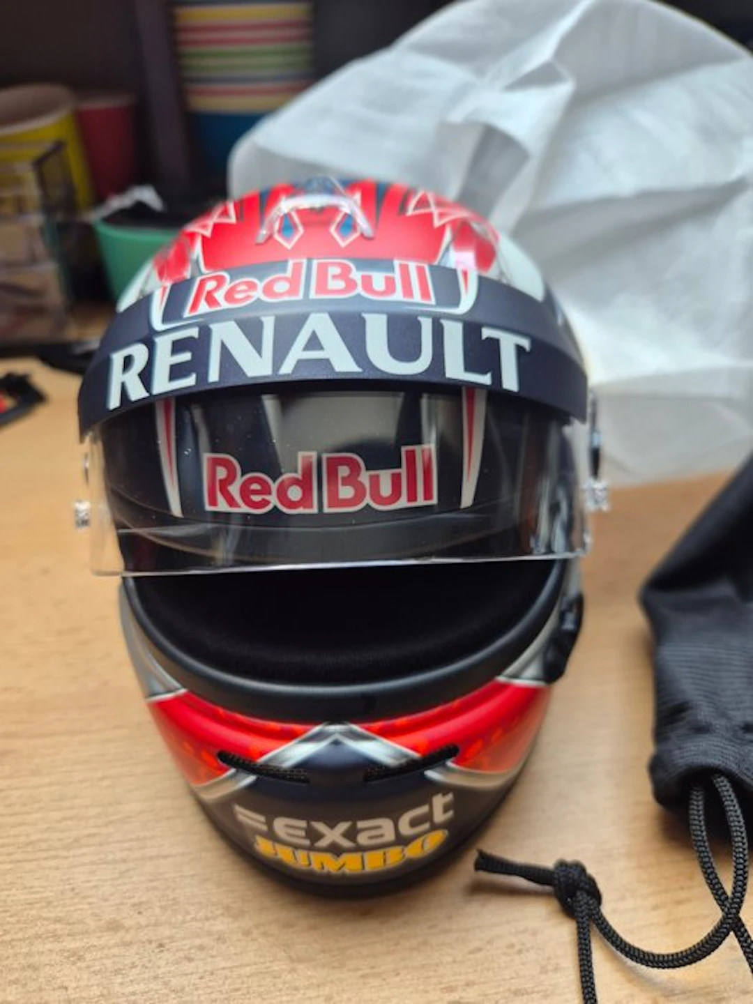 Arai 1:2 - Model car - Max Verstappen helm 2015 schaal 1:2