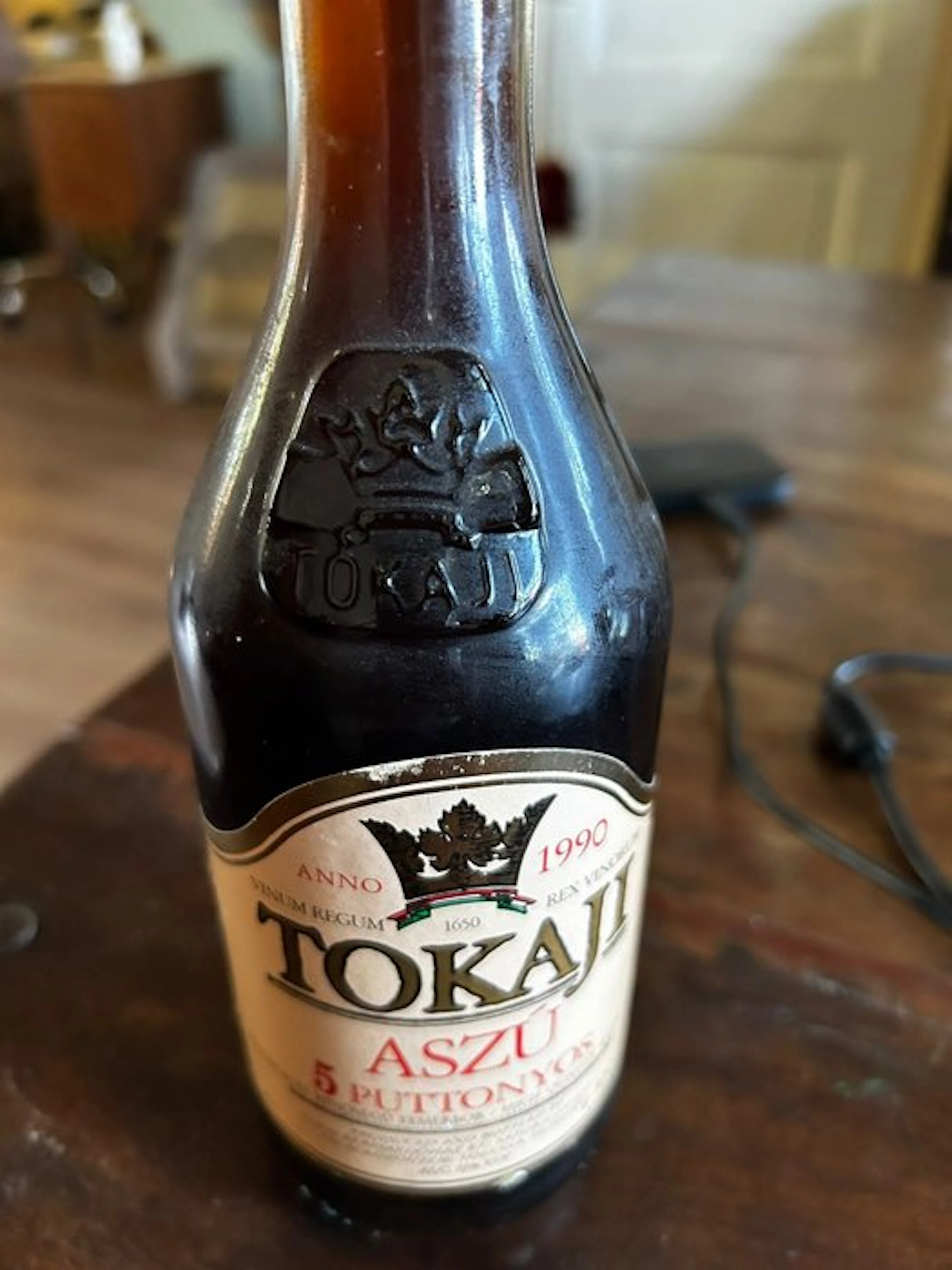 1990 The Royal Tokaji Wine Company - Tokaj 5 Puttonyos - 1 Jennie (0.5L)
