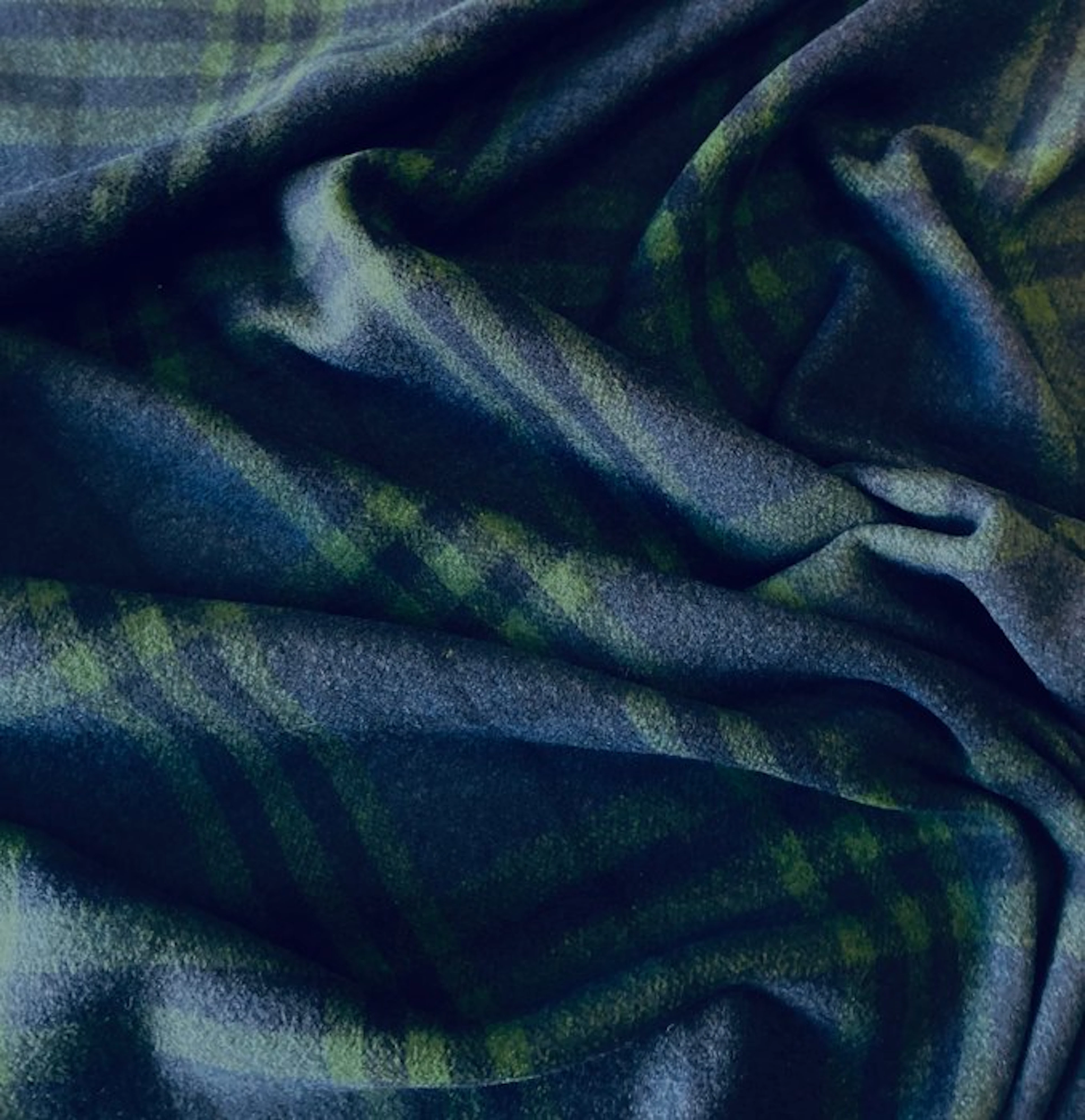 1738★Soft and elegant Scottish wool-and-cotton blend...