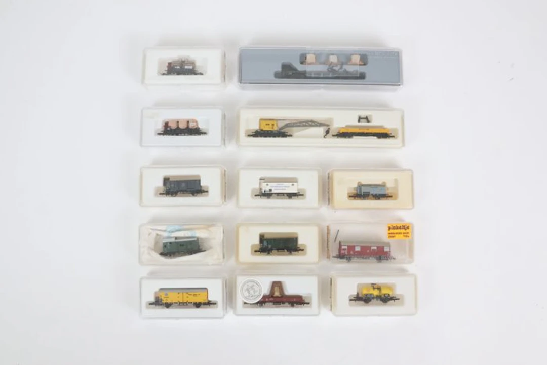 Märklin Z - Model train freight carriage (13) - Freight wagons