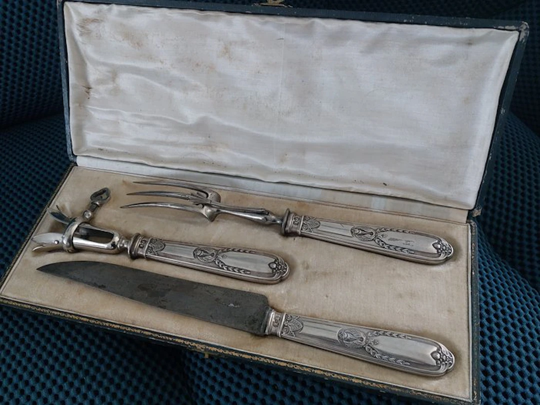 Table service - Silverplated