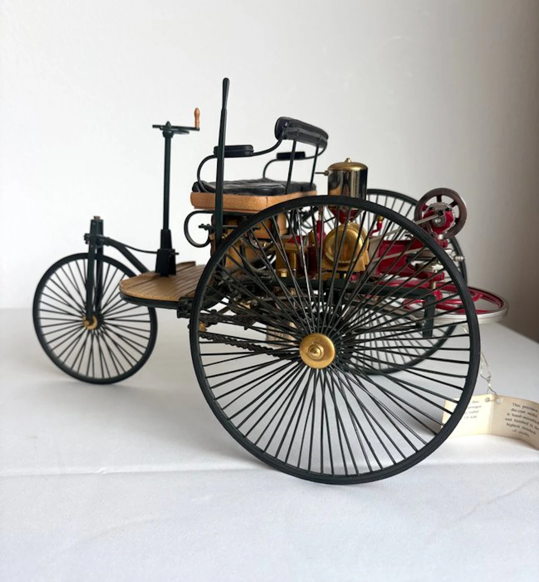 Franklin Mint 1:8 - Model car - Mercedes Benz Patent Motorwagen 1886.