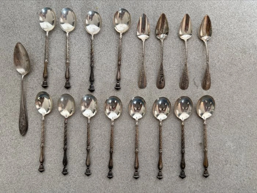 Spoon (17) - Extracted stalks - .833 silver - 183 grams