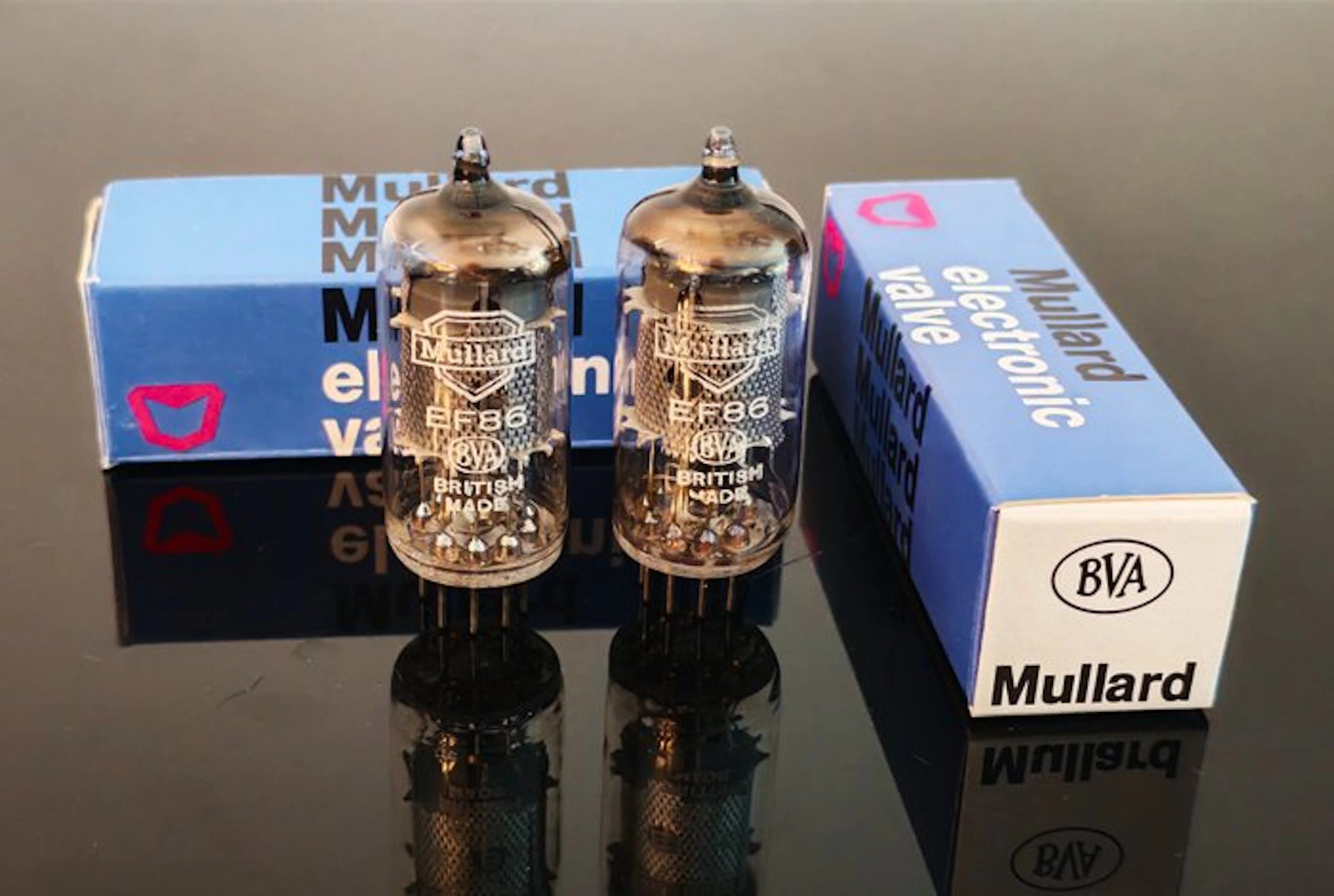 MULLARD - EF 86 Vacuum Tubes (Matched Pair) Audio component