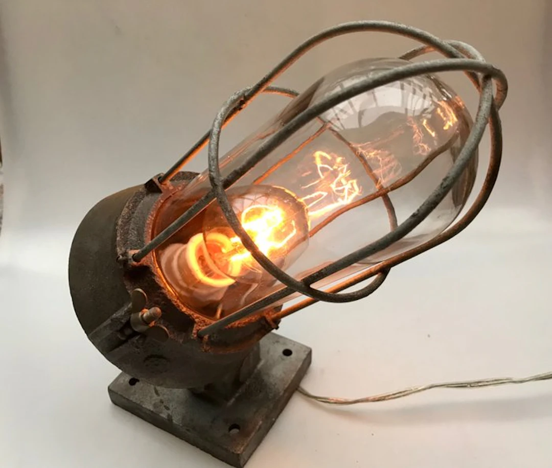 Industria Rotterdam - Wall lamp - Cast iron, and quartz glass - Robust Abroad