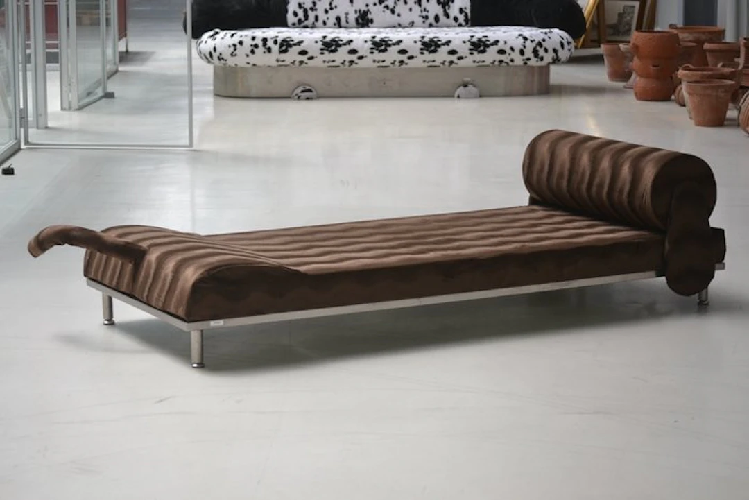 ELANCO - PARASITE 2.0 - Chaise longue - Basset Longue - Velvet