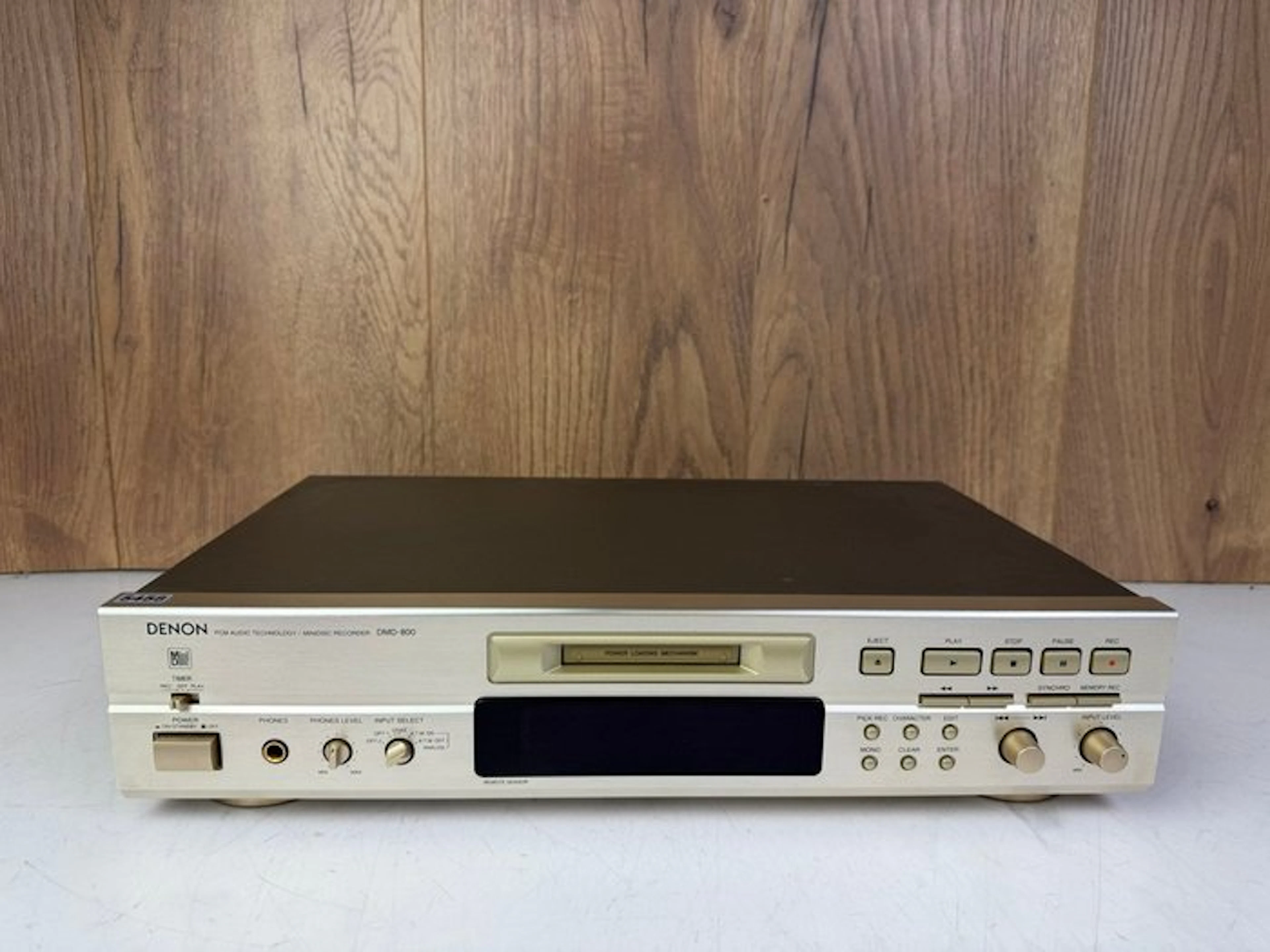 Denon - DMD-800 - Minidisc deck