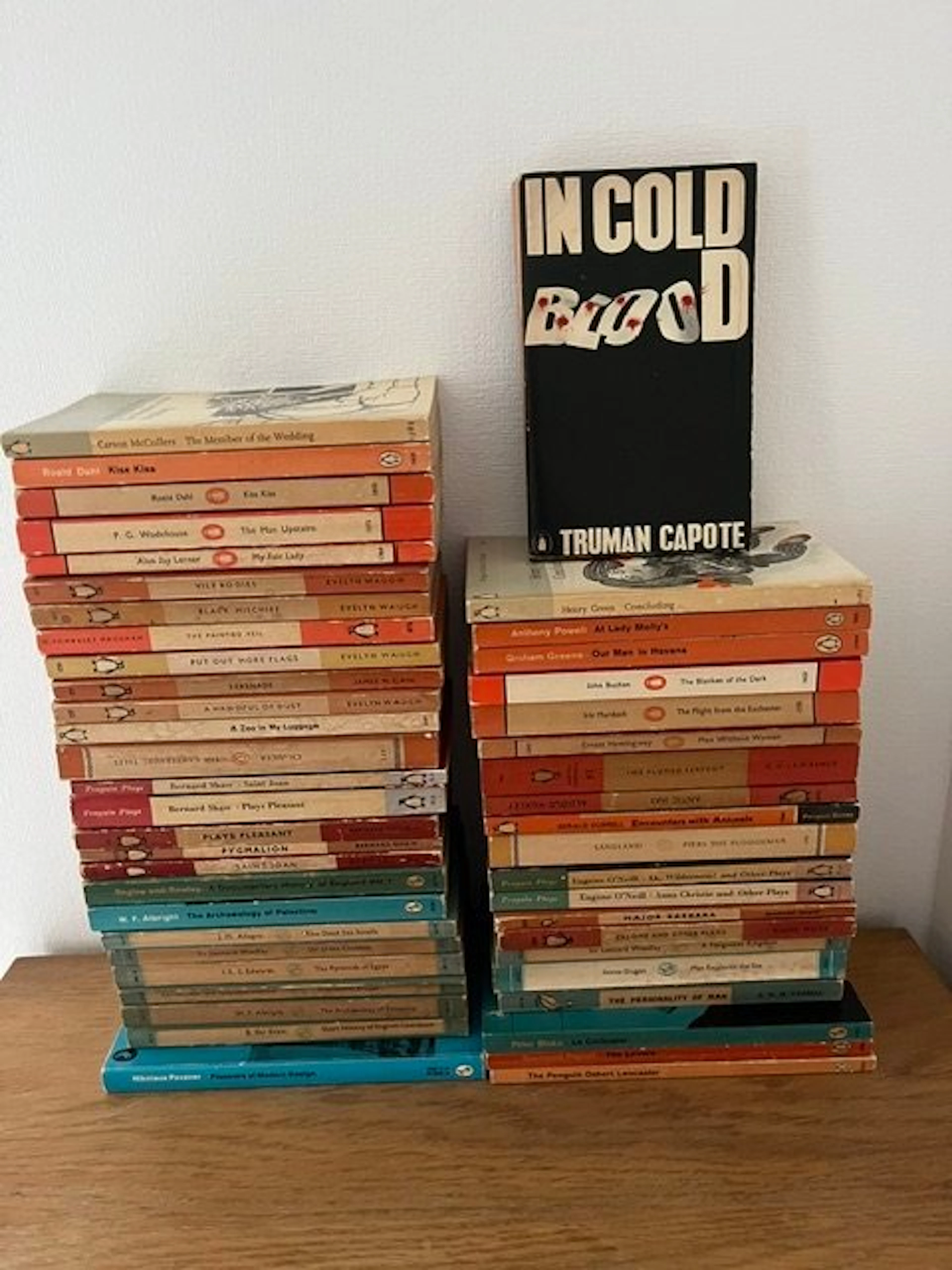Truman Capote - In Cold Blood First edition as Penguin...