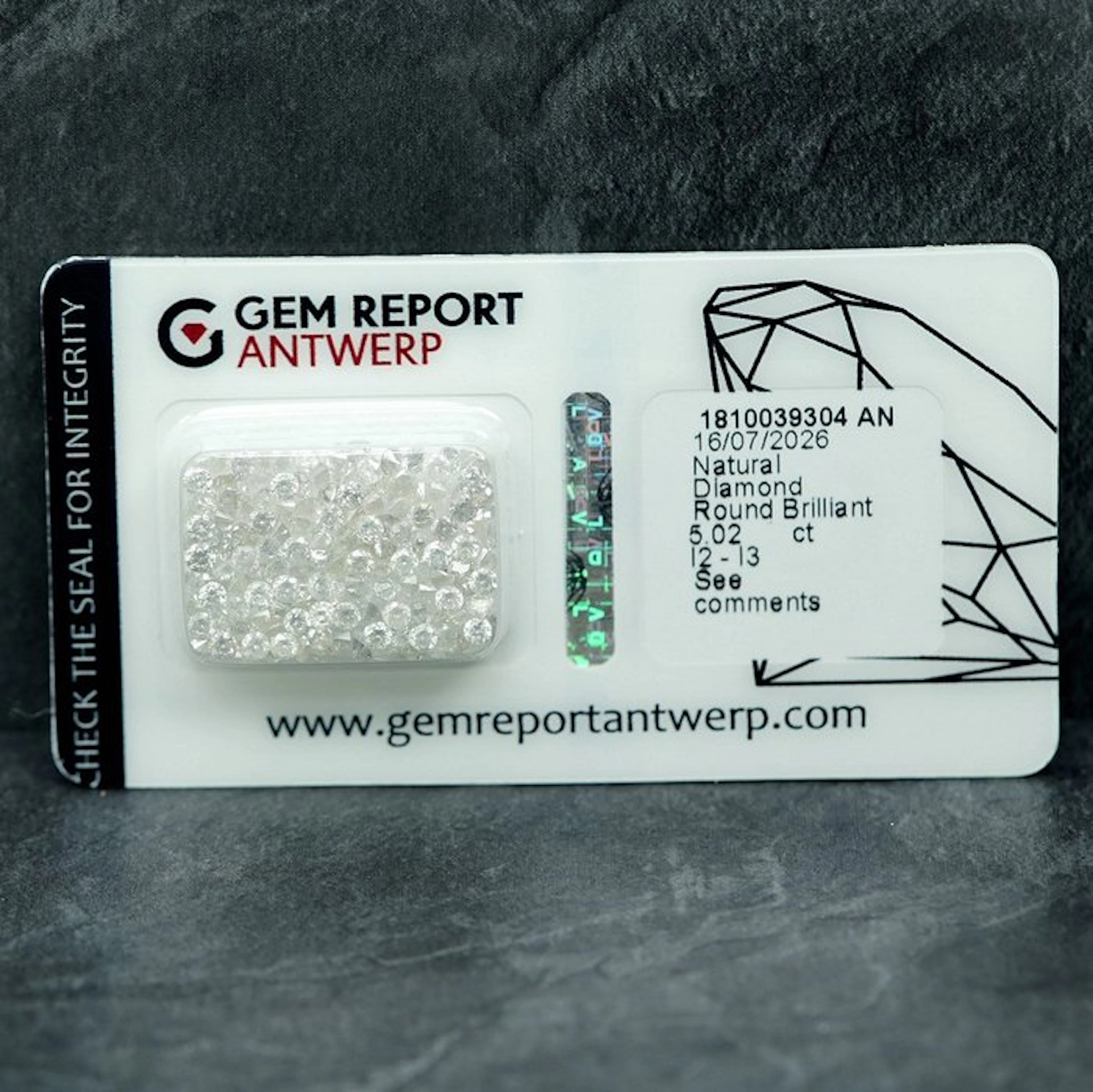 No reserve price - 138 pcs Diamond (Natural coloured)...