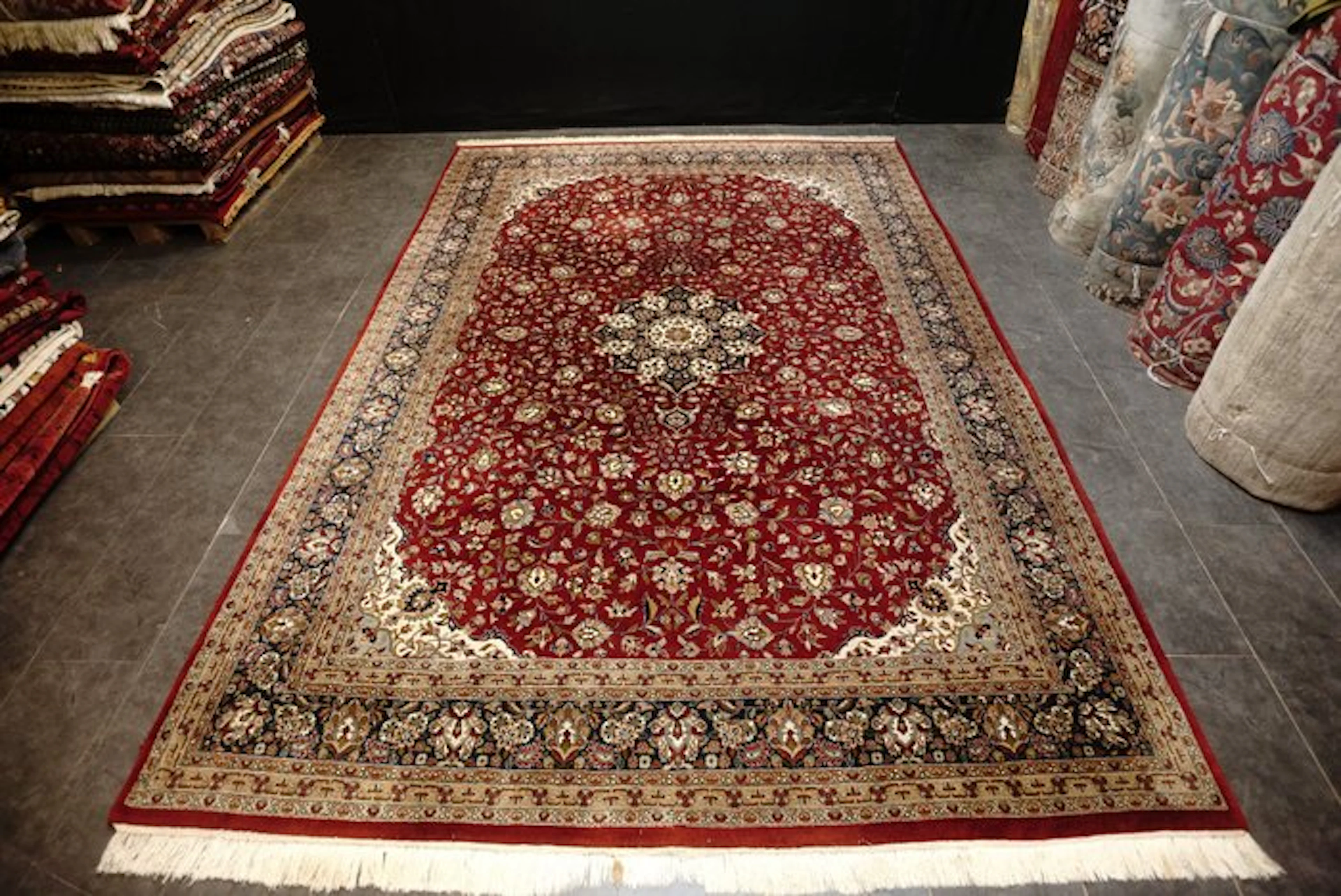 Tabriz - Carpet - 370 cm - 258 cm