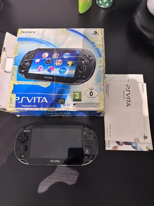 Sony - Playstation Vita - oled PCH-1004 - Video game console - In ...