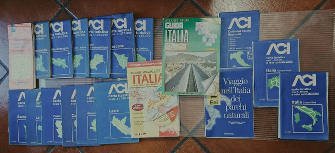 Themed collection - Vintage fold-out maps