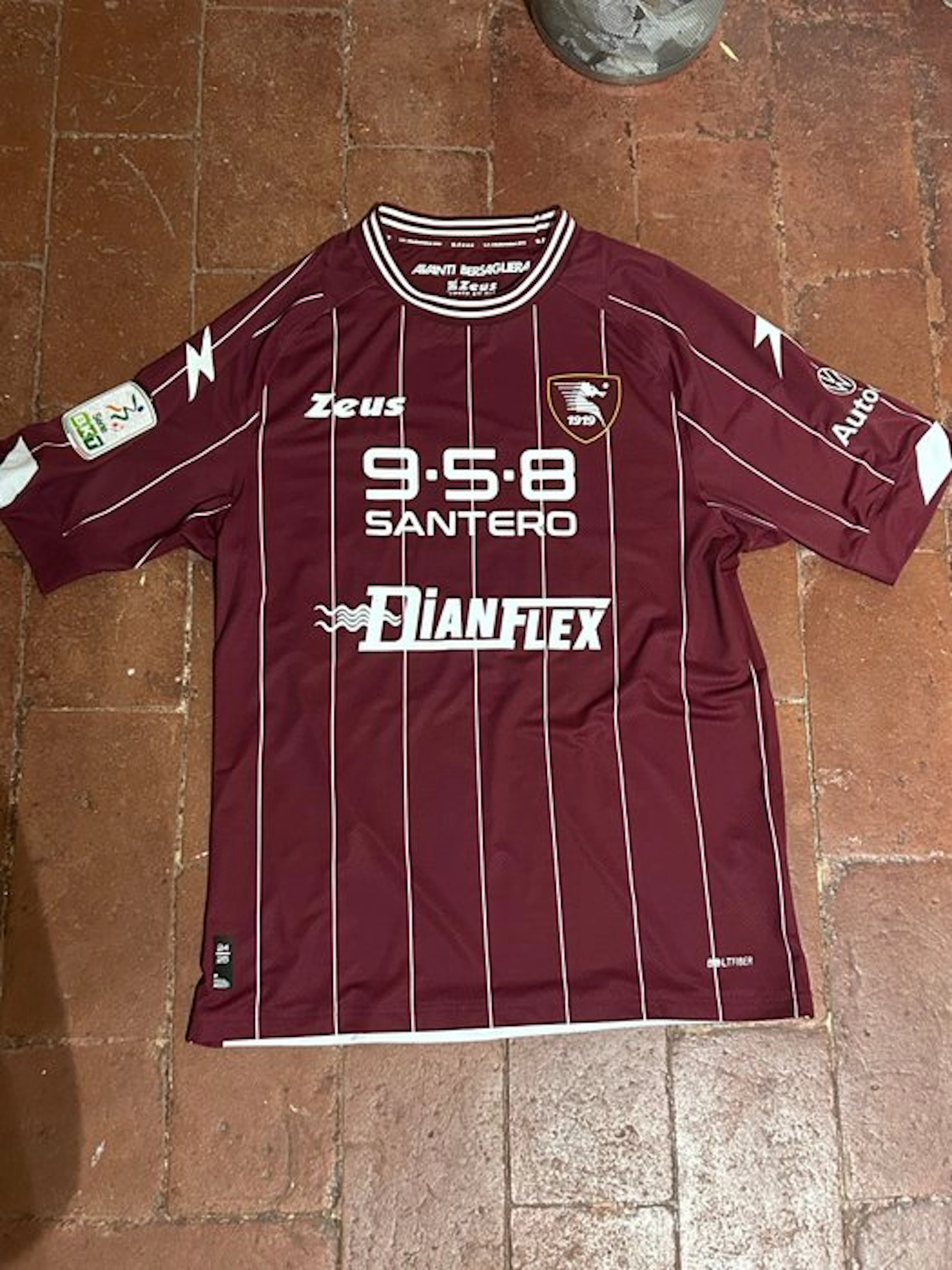 Salernitana - Alberto Cerri - 2024 - Football shirt