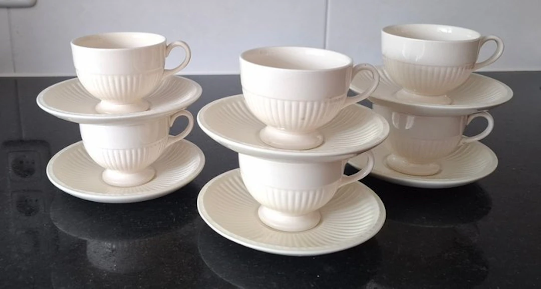 Wedgwood - Coffee service (12) - Earthenware - Wedgwood Edme coffee cup