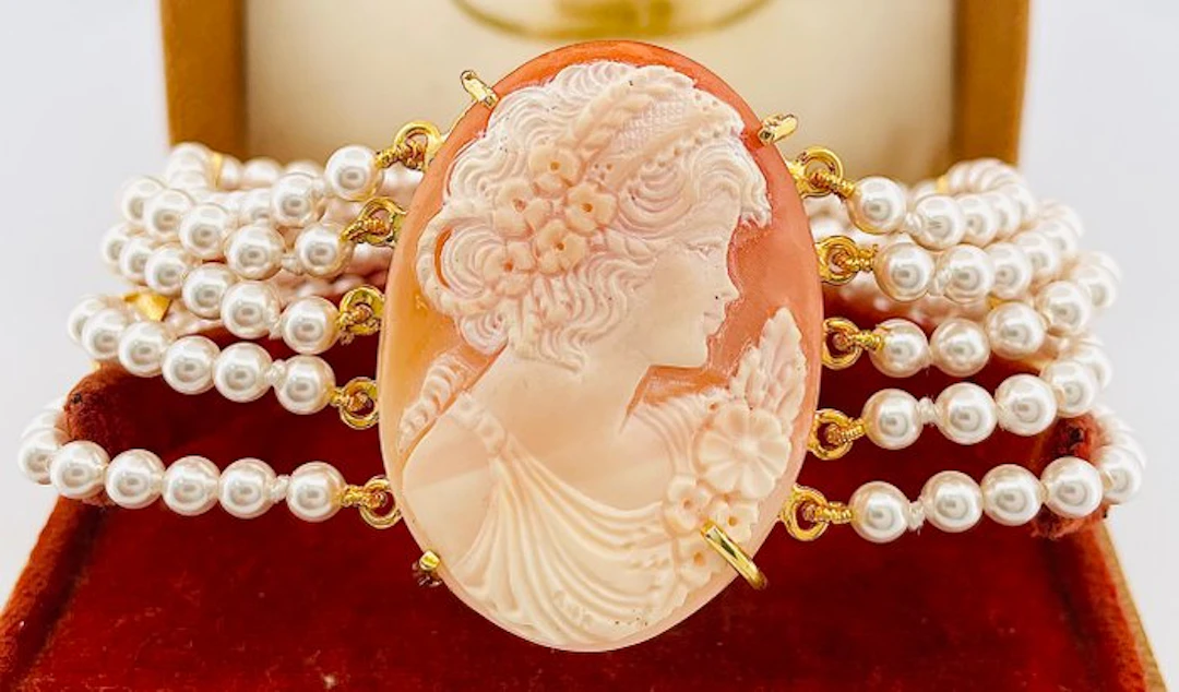 No reserve price - Bracelet - 9 kt. Yellow gold, Silver Emerald