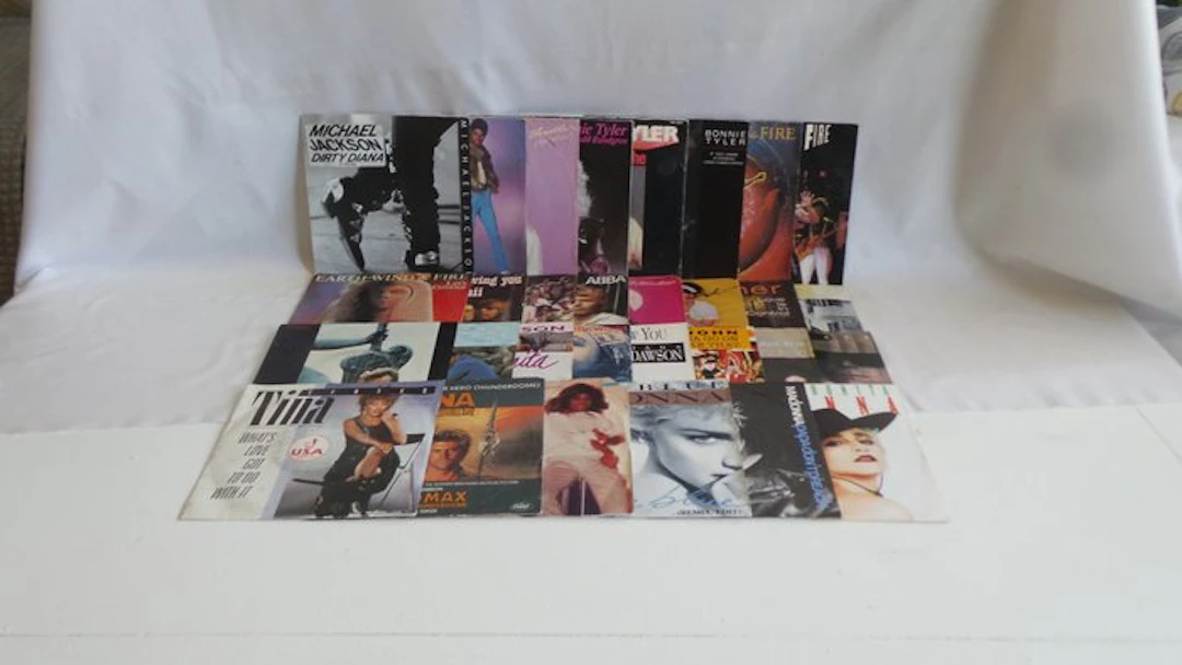 Various Artists/Bands in 1980's - Collection of 30 x 7" singles feat