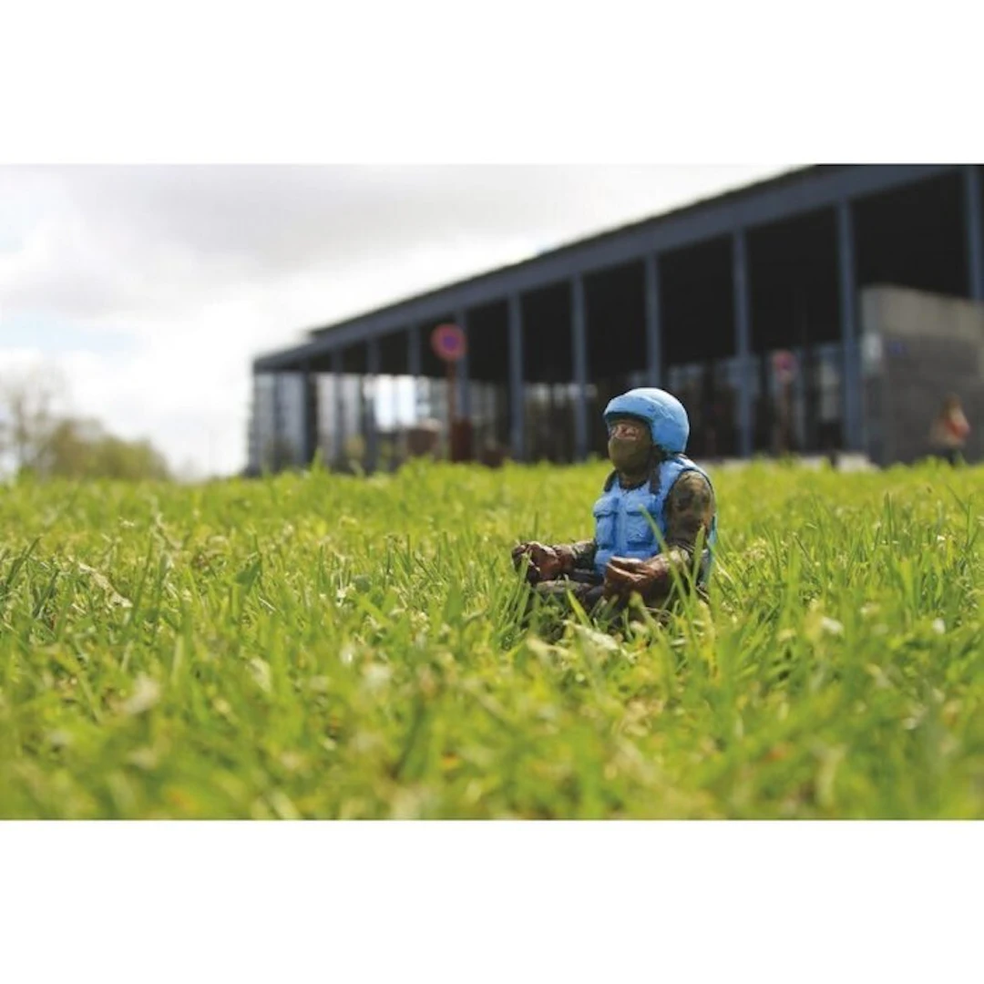 Isaac Cordal - Yogui (Nantes)