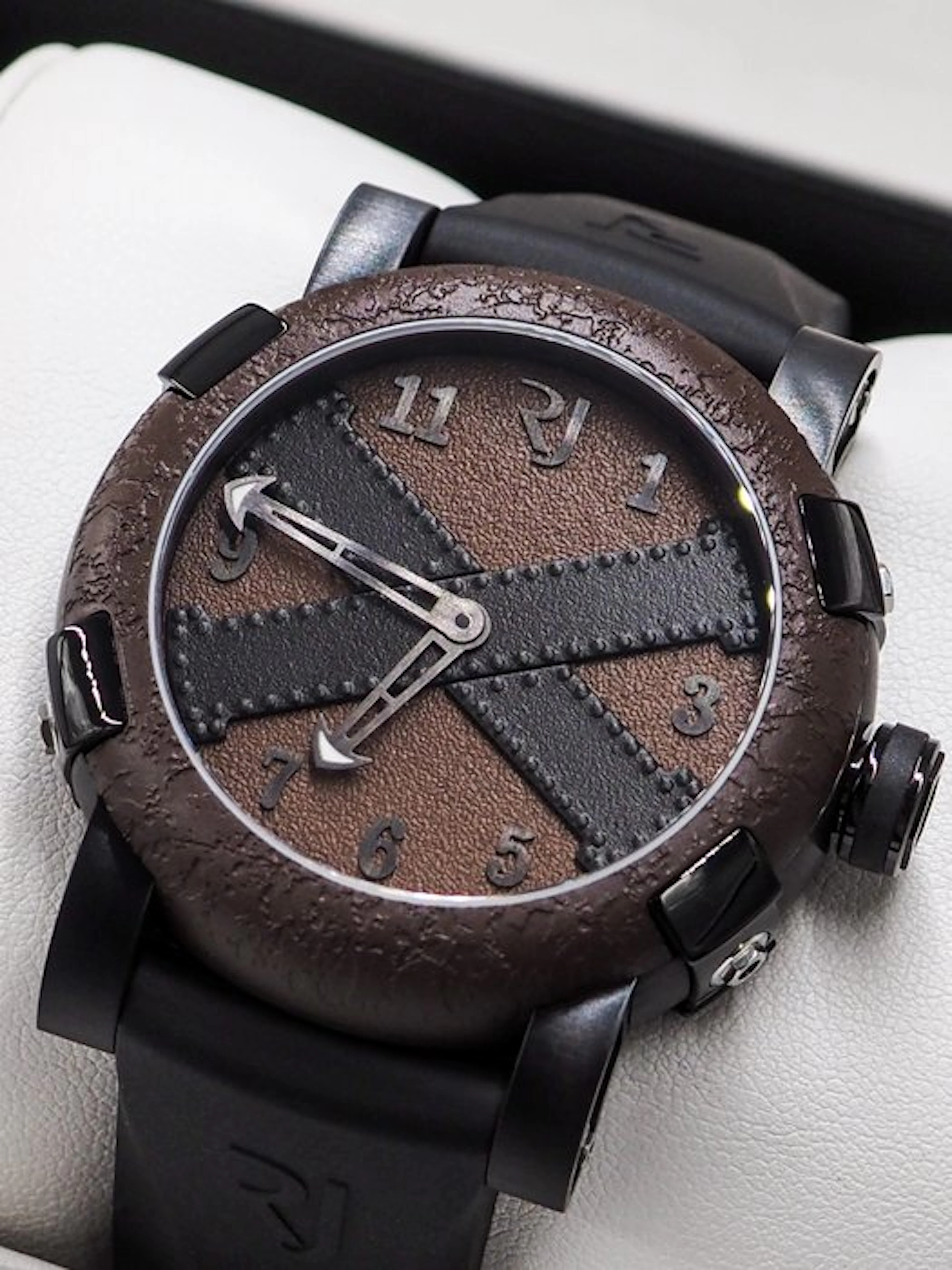 Romain Jerome - * Titanic-DNA * - No reserve price...
