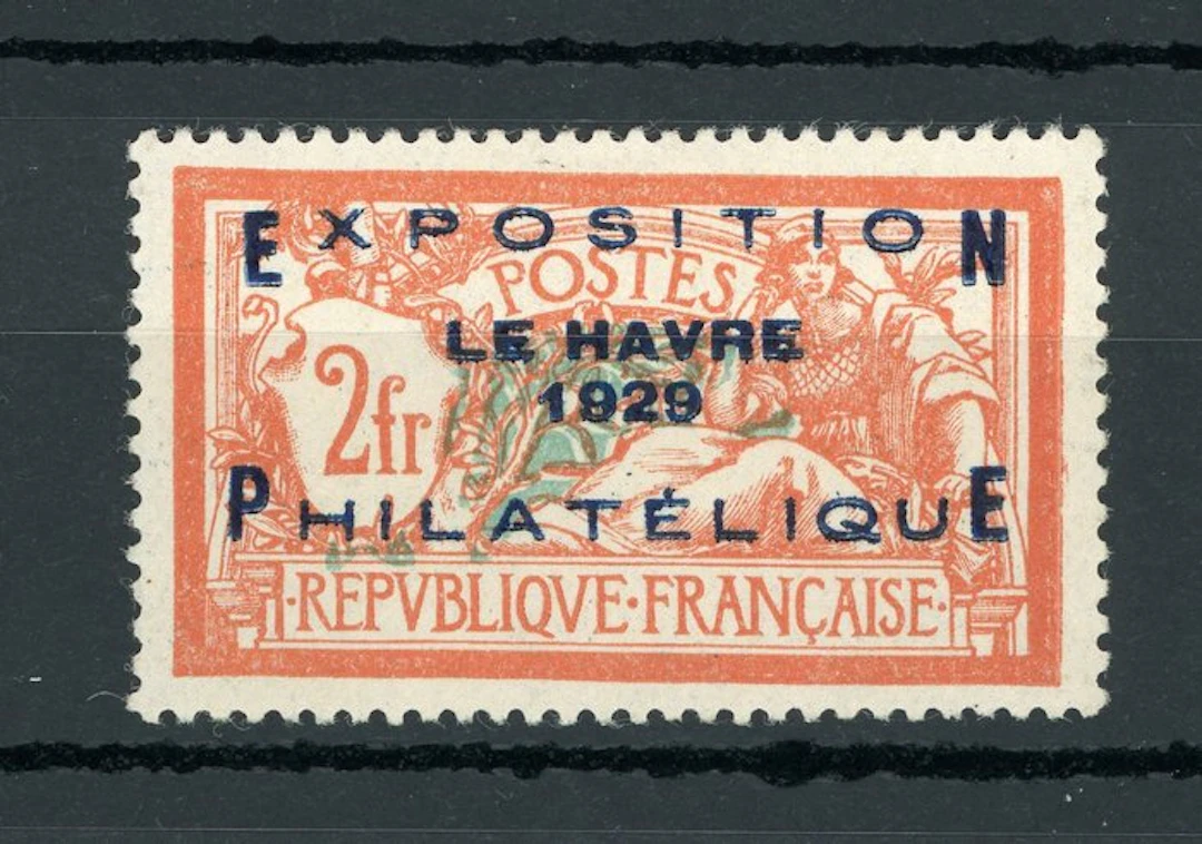France 1929 - Priced at €1,400, very good centering, superb. - Yvert n°257A
