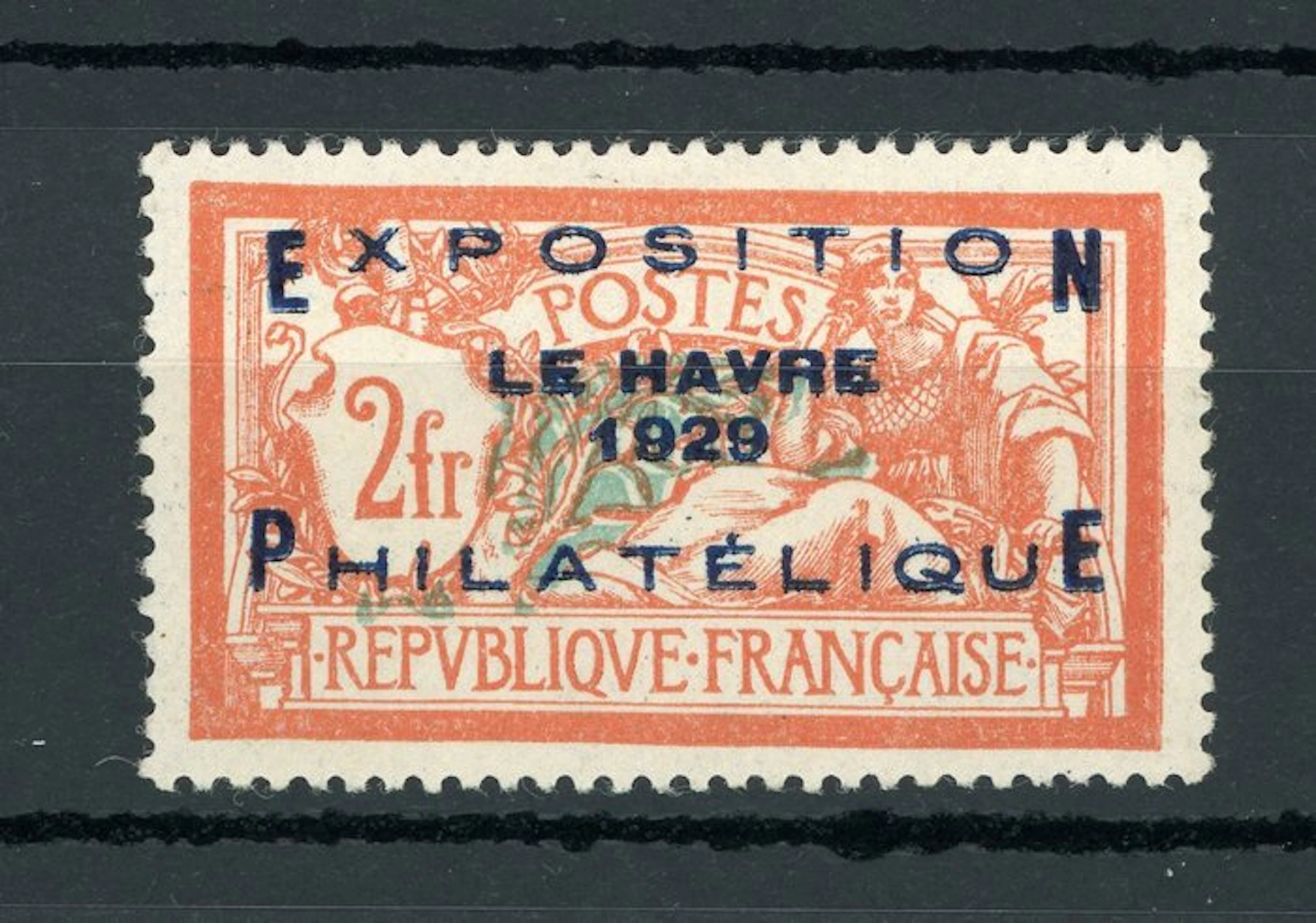 France 1929 - Priced at €1,400, very good centering, superb. - Yvert n°257A