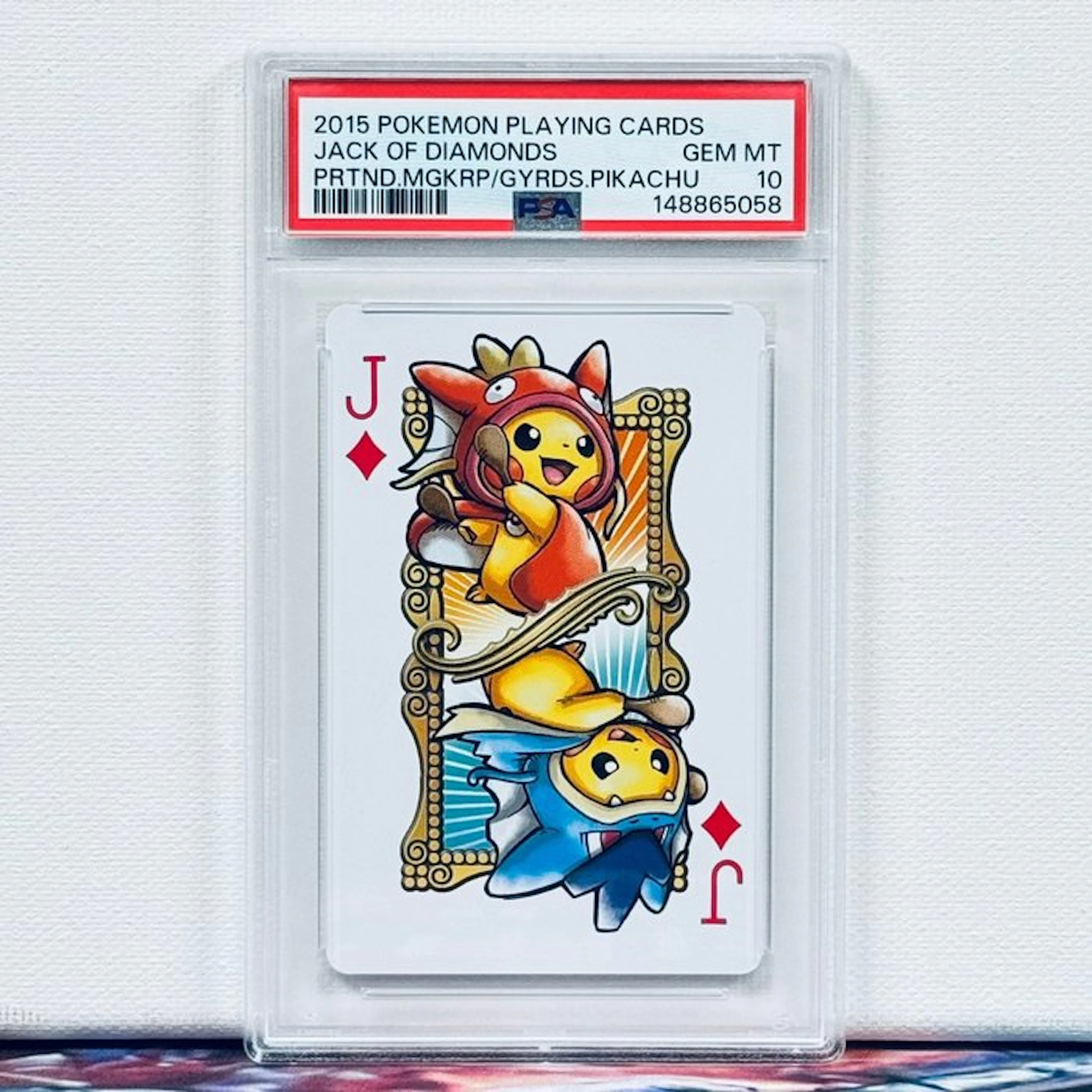 Pokémon Graded card - PRTND.MGKRP/GYRDS.PIKACHU 2015...